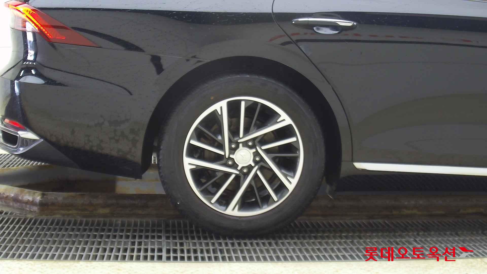 Hyundai Grandeur id 2698355 из Кореи 24