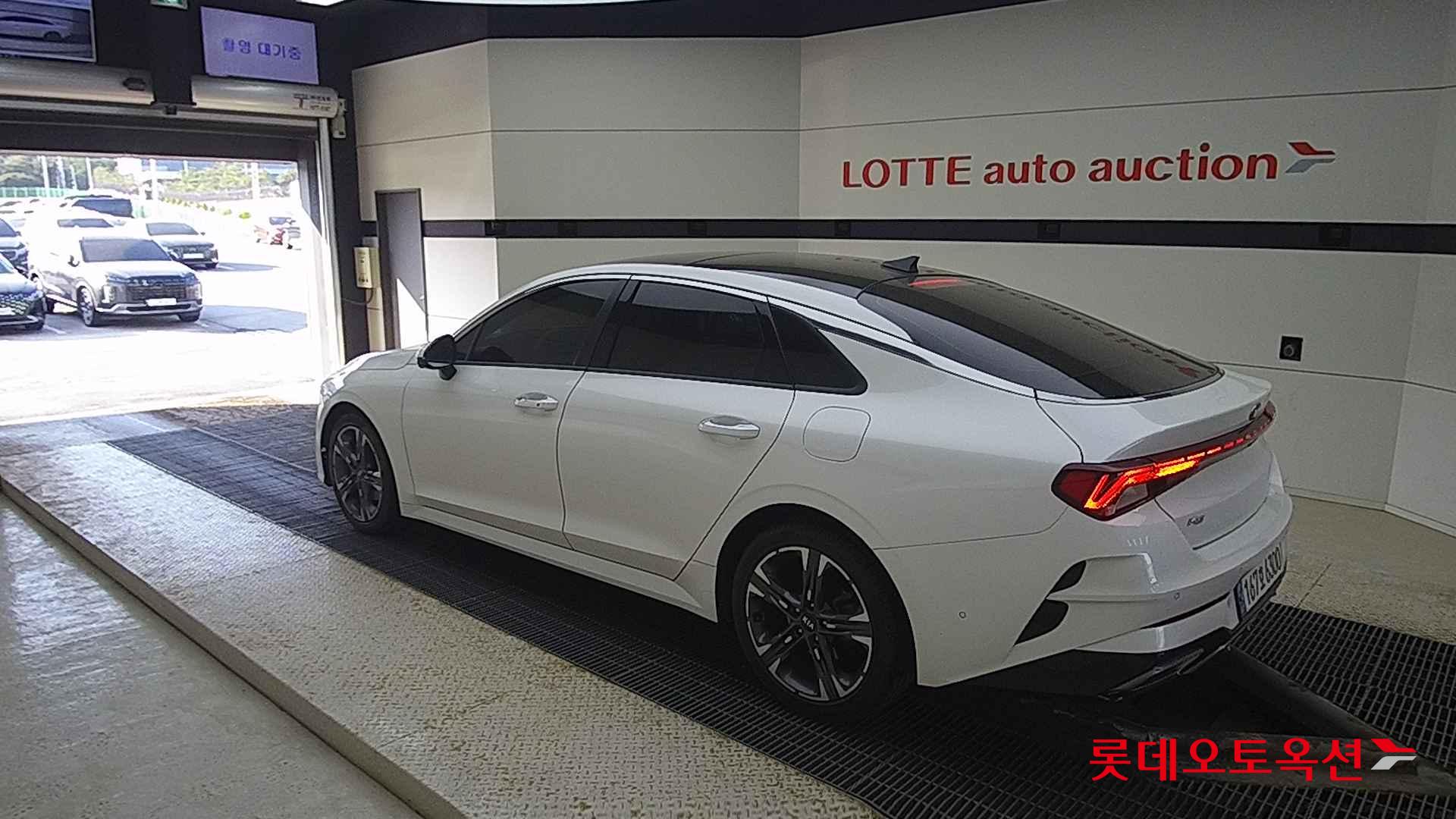 Kia K5 id 2679469 из Кореи 10