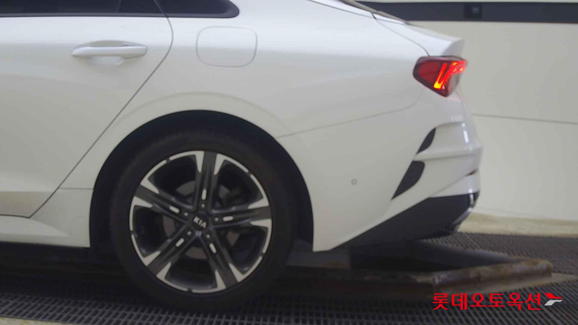 Kia K5 id 2679469 из Кореи 22