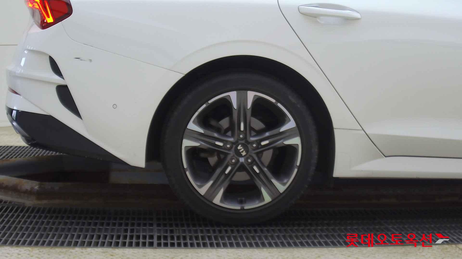 Kia K5 id 2679469 из Кореи 24