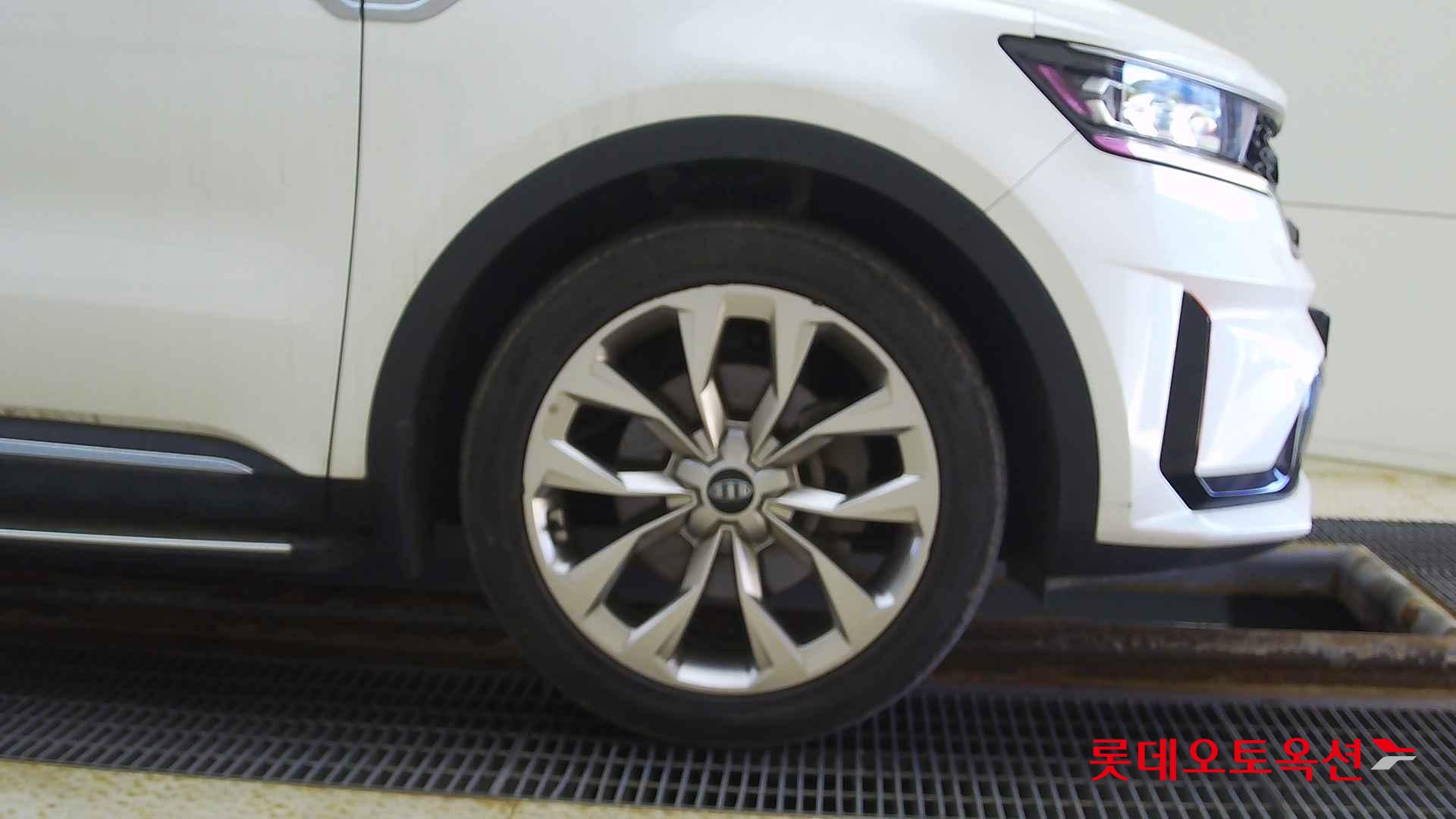 Kia Sorento id 2684531 из Кореи 23