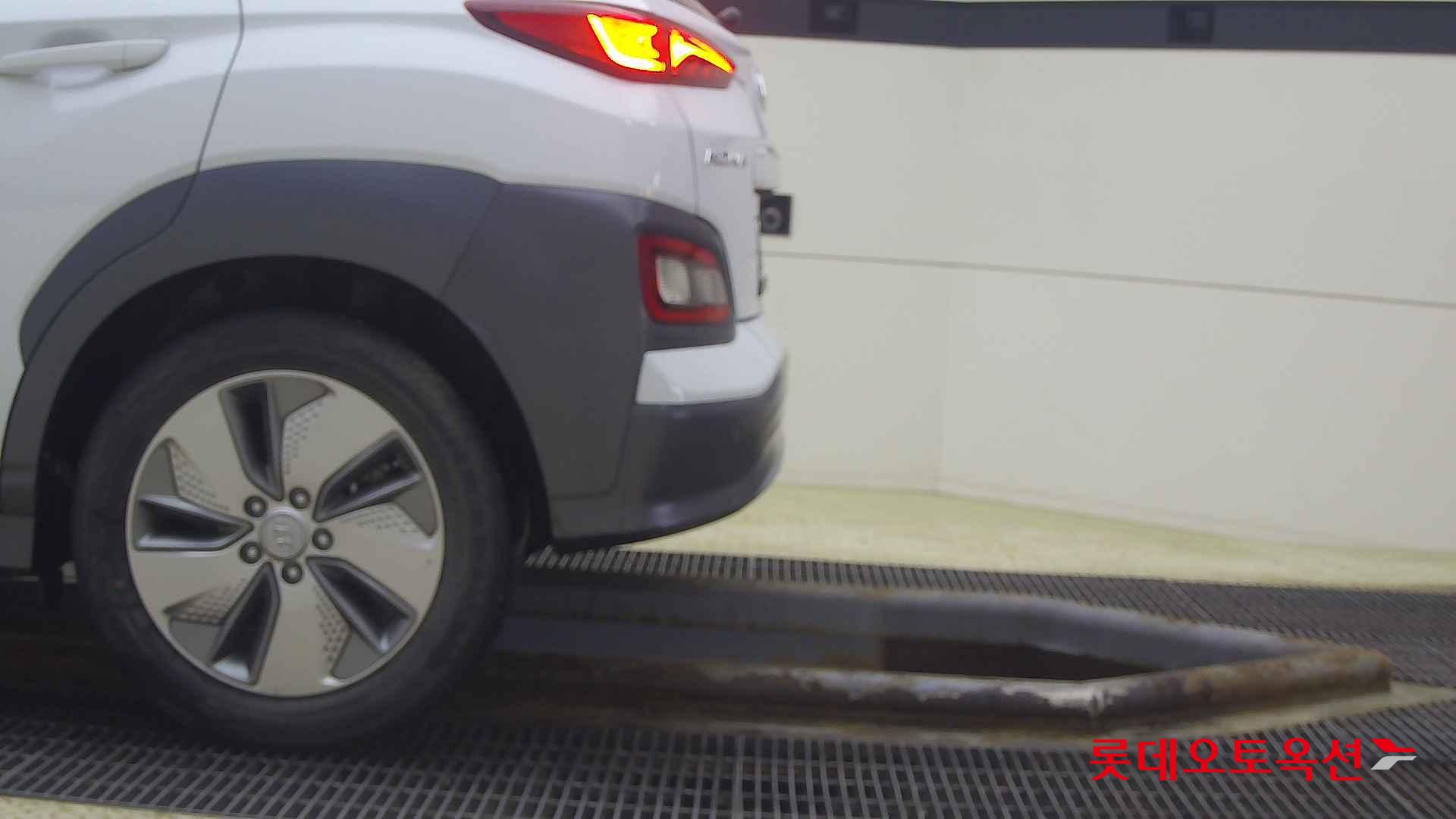 Hyundai KONA Electric id 2708642 из Кореи 22