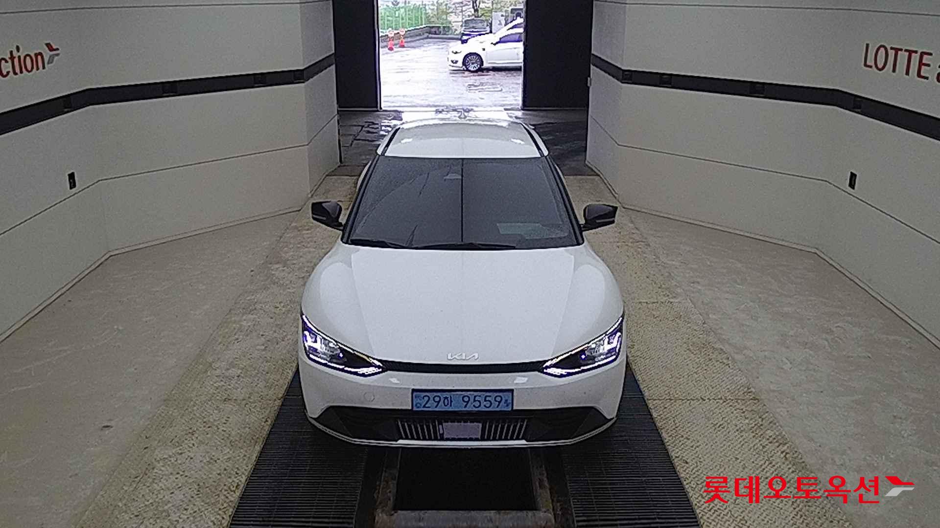 Kia EV6 id 2652849 из Кореи 8