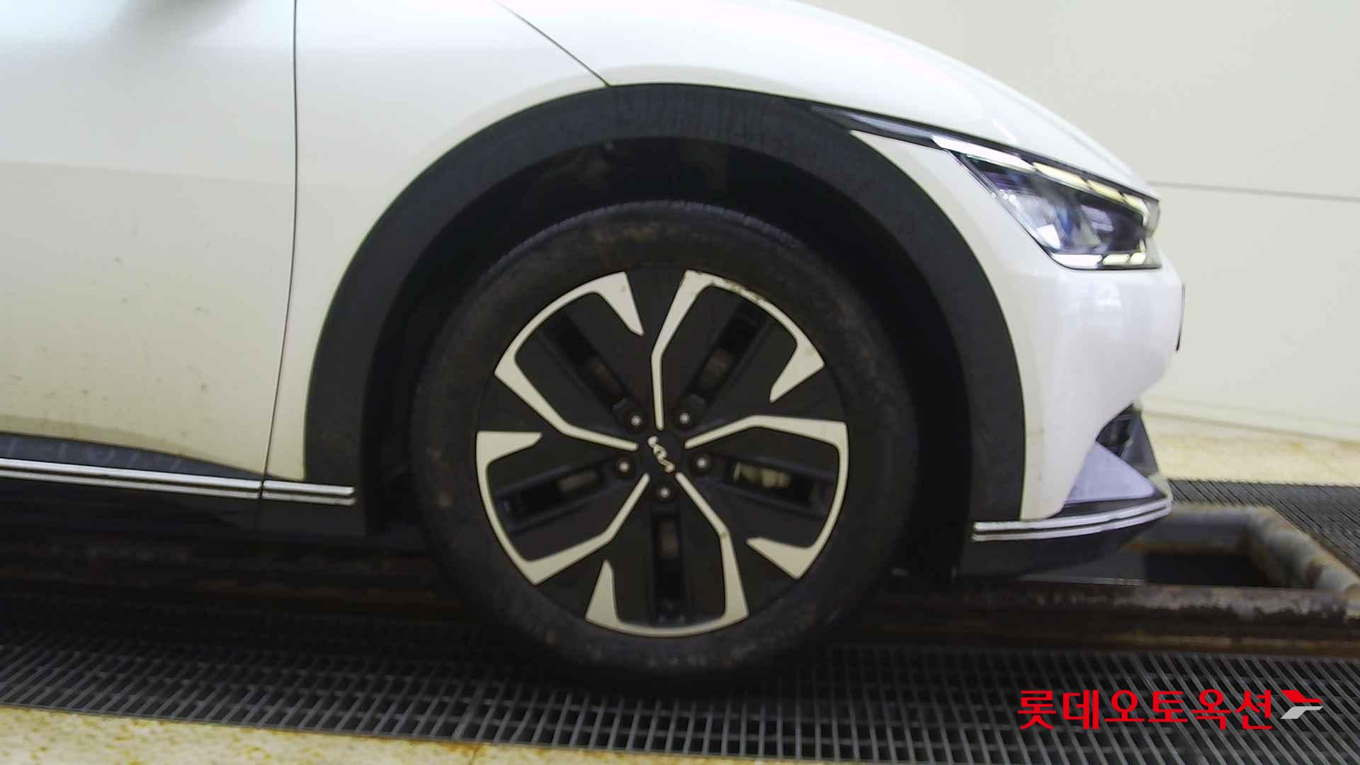 Kia EV6 id 2652849 из Кореи 23