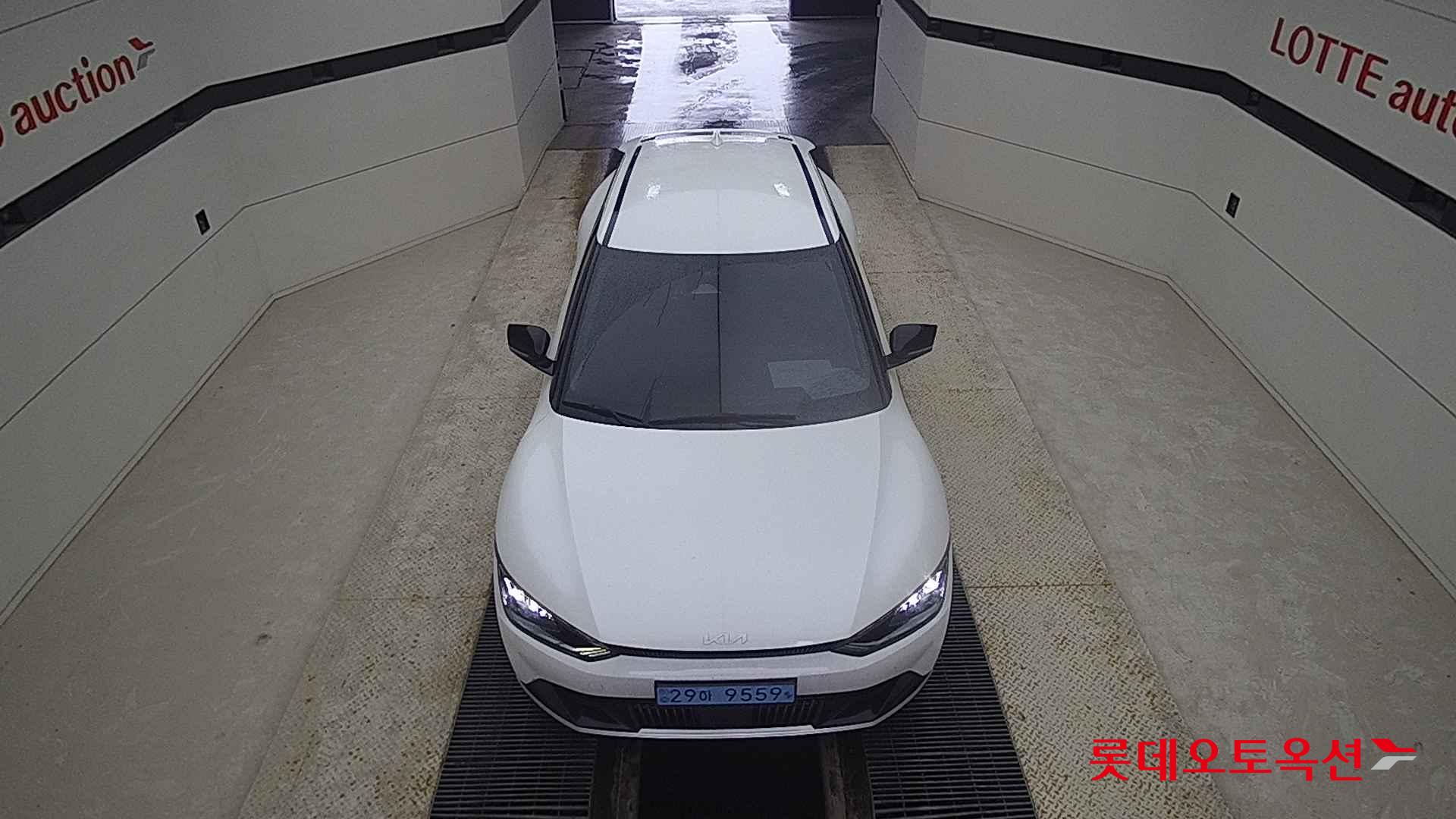 Kia EV6 id 2652849 из Кореи 25