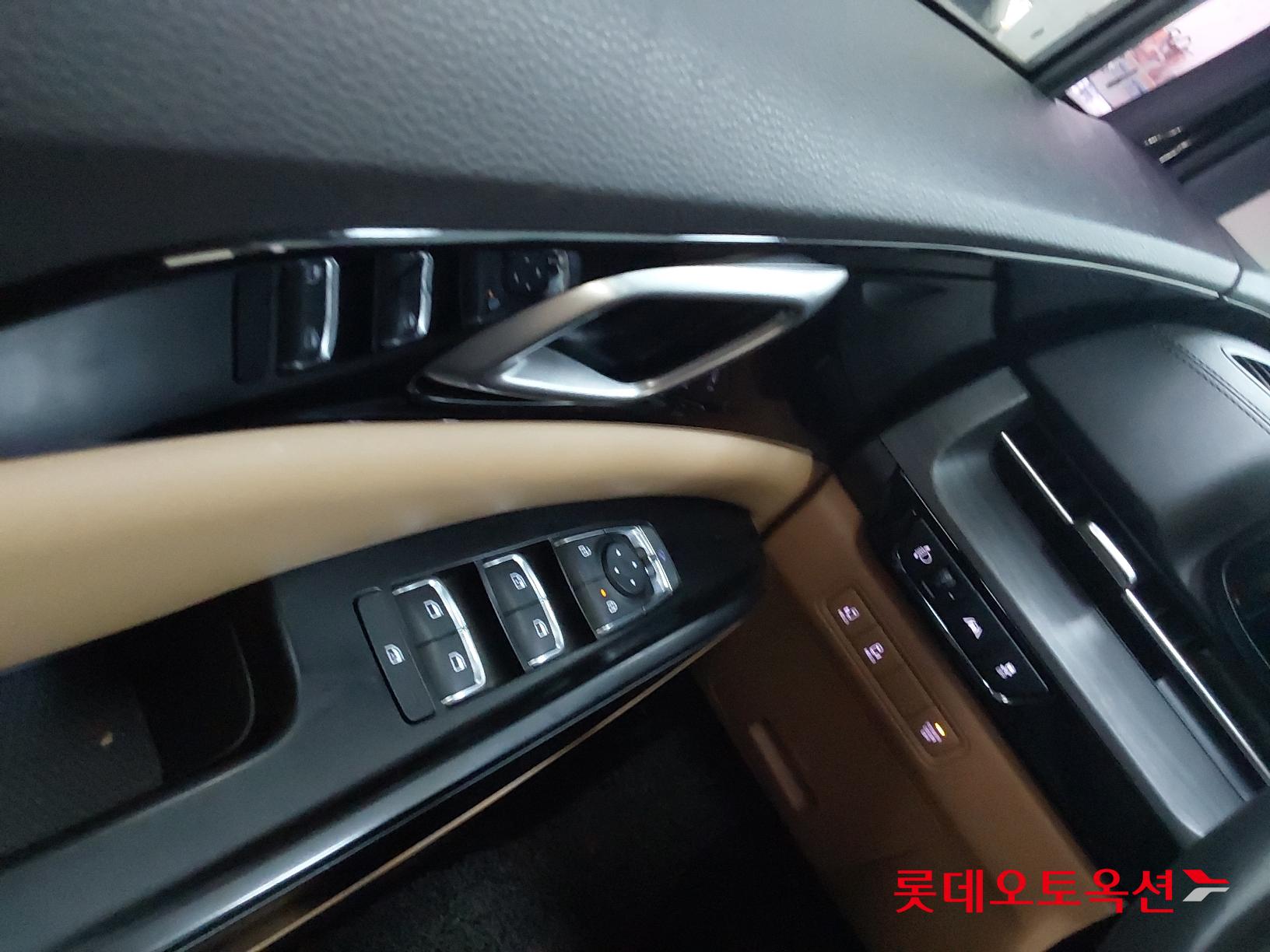 Kia Carnival id 2637595 из Кореи 28