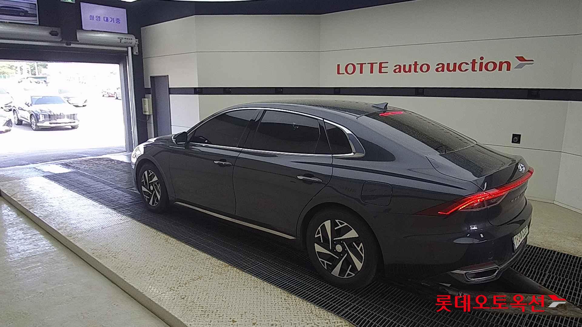 Hyundai Grandeur Hybrid id 2704068 из Кореи 10