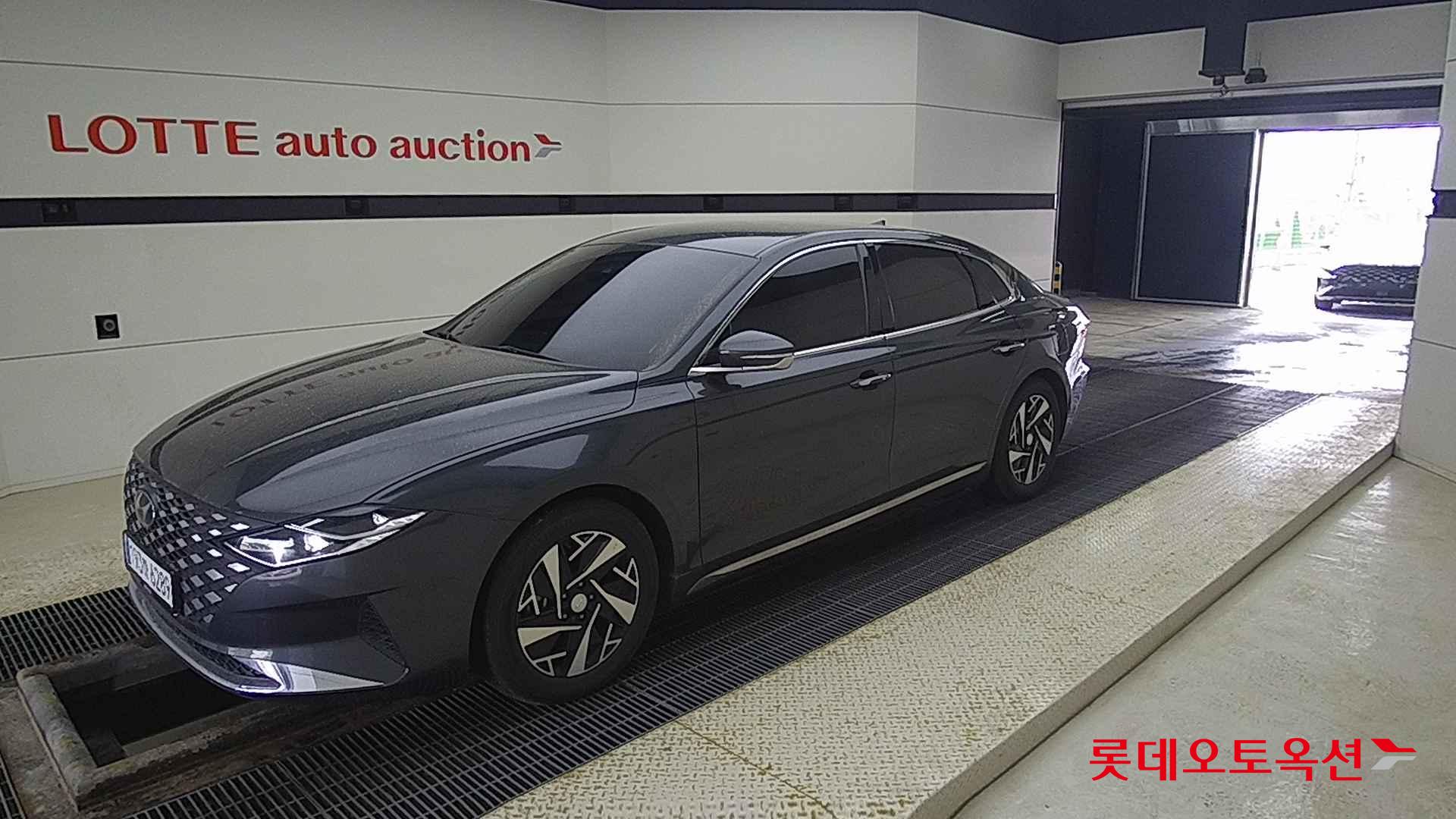 Hyundai Grandeur Hybrid id 2704068 из Кореи 13