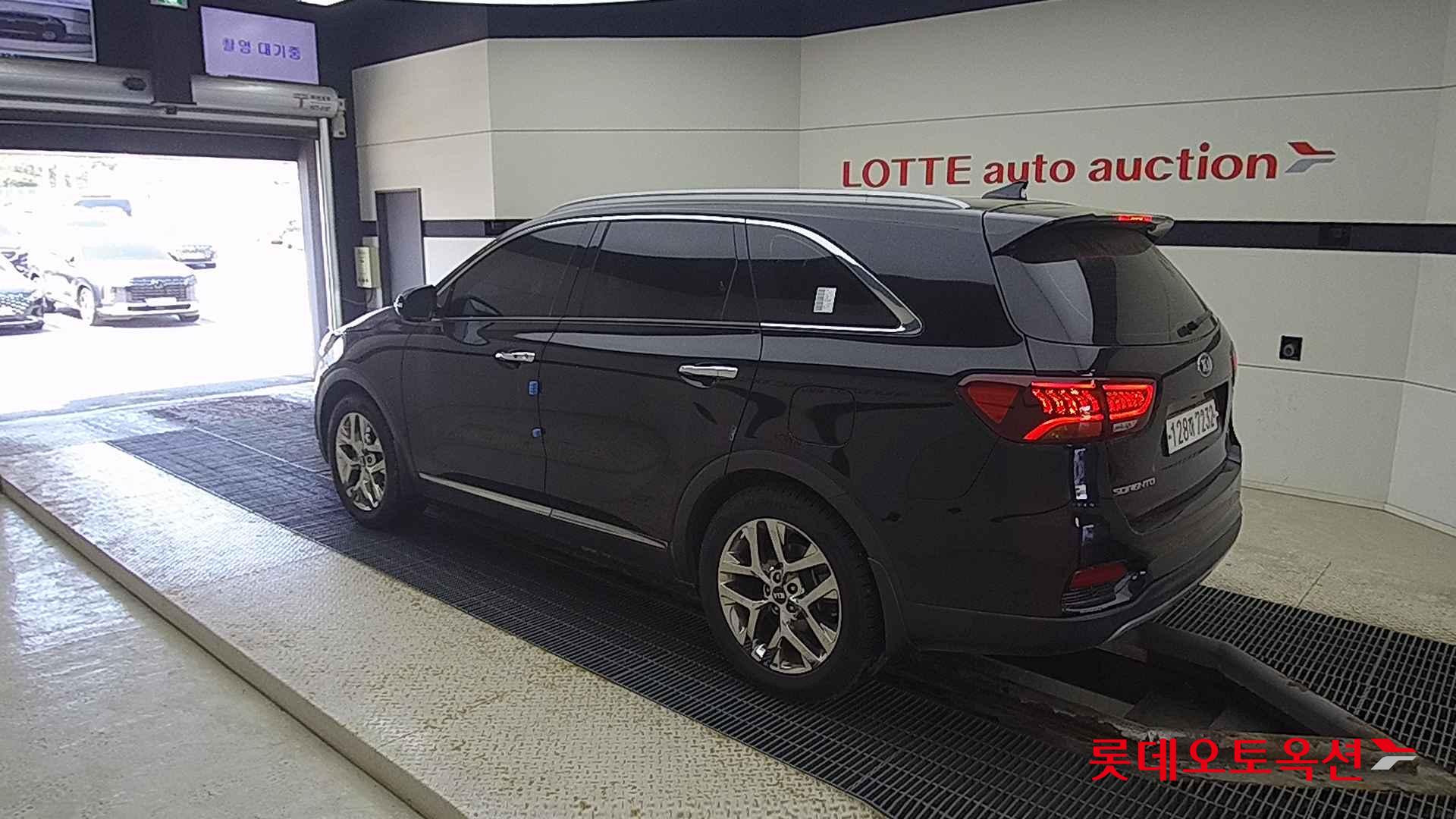 Kia Sorento id 2679449 из Кореи 10
