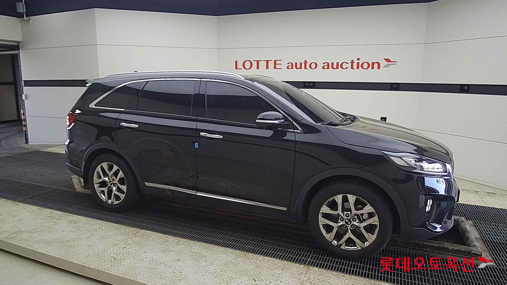Kia Sorento id 2679449 из Кореи 17