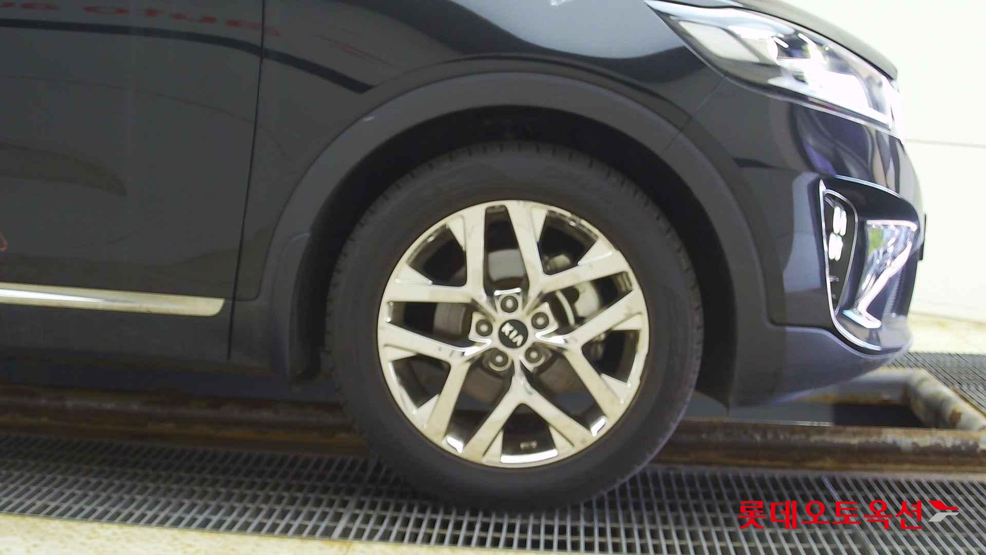 Kia Sorento id 2679449 из Кореи 23