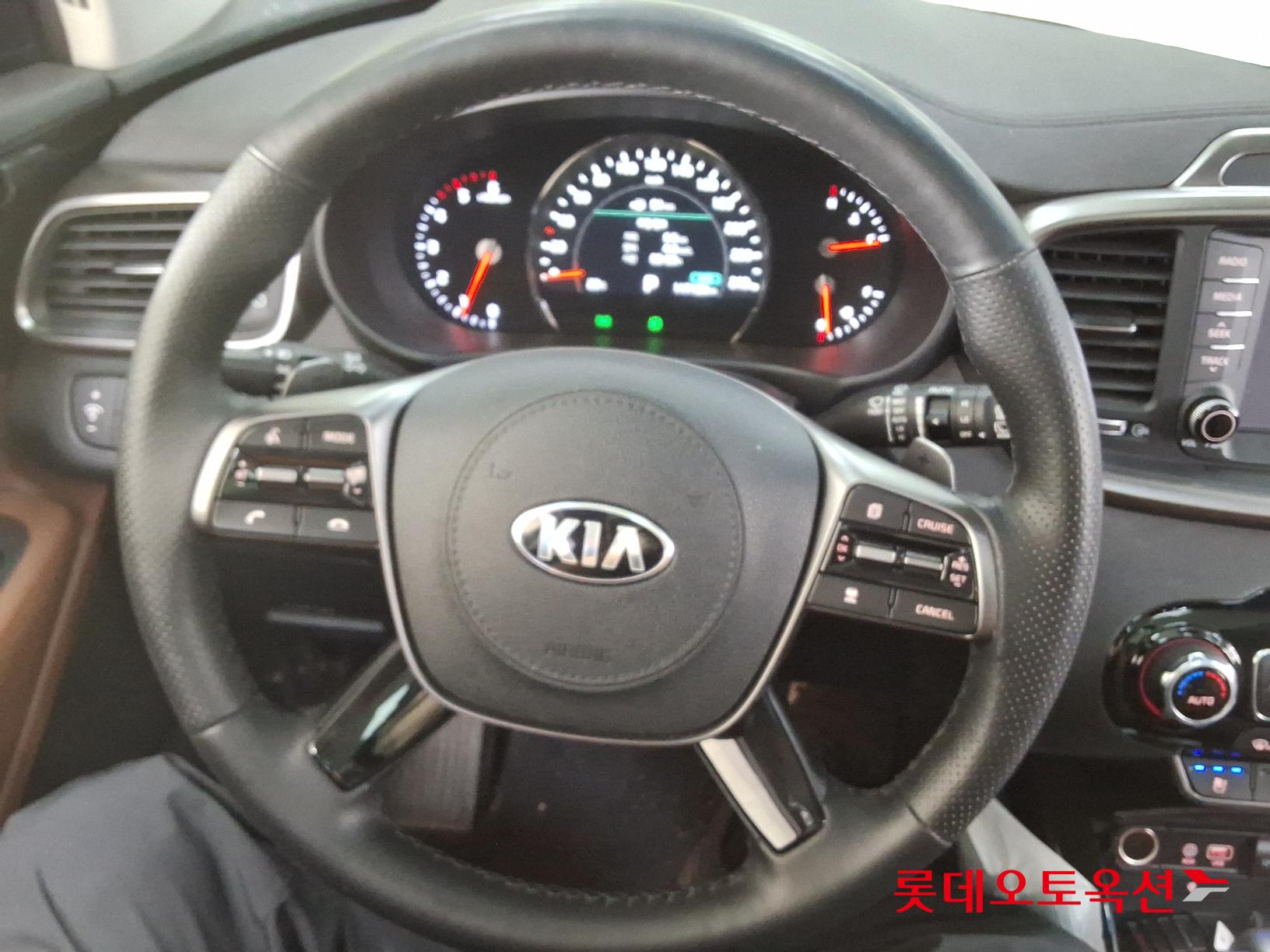Kia Sorento id 2679449 из Кореи 29