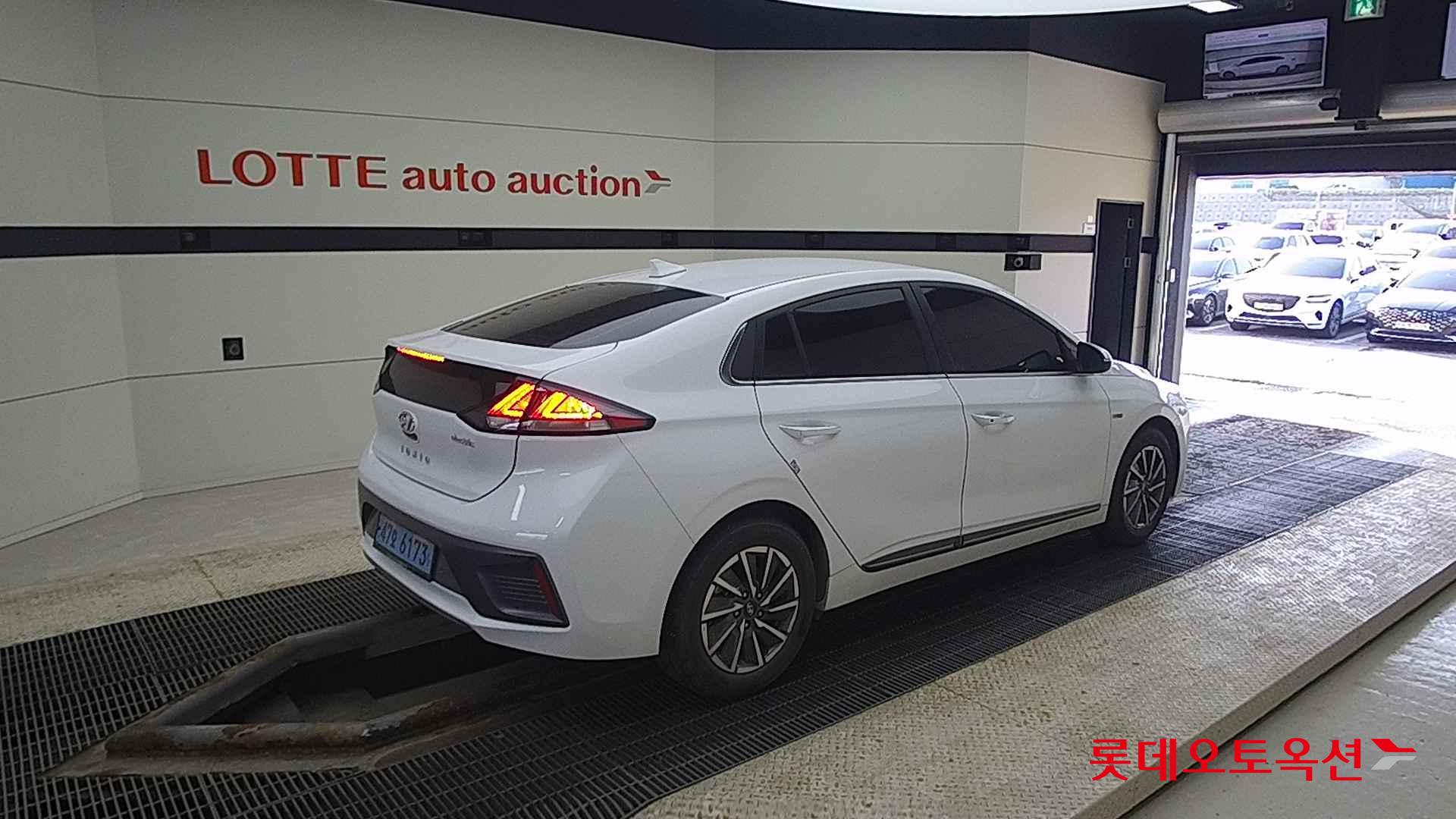هيونداي - أيونيك (2020)