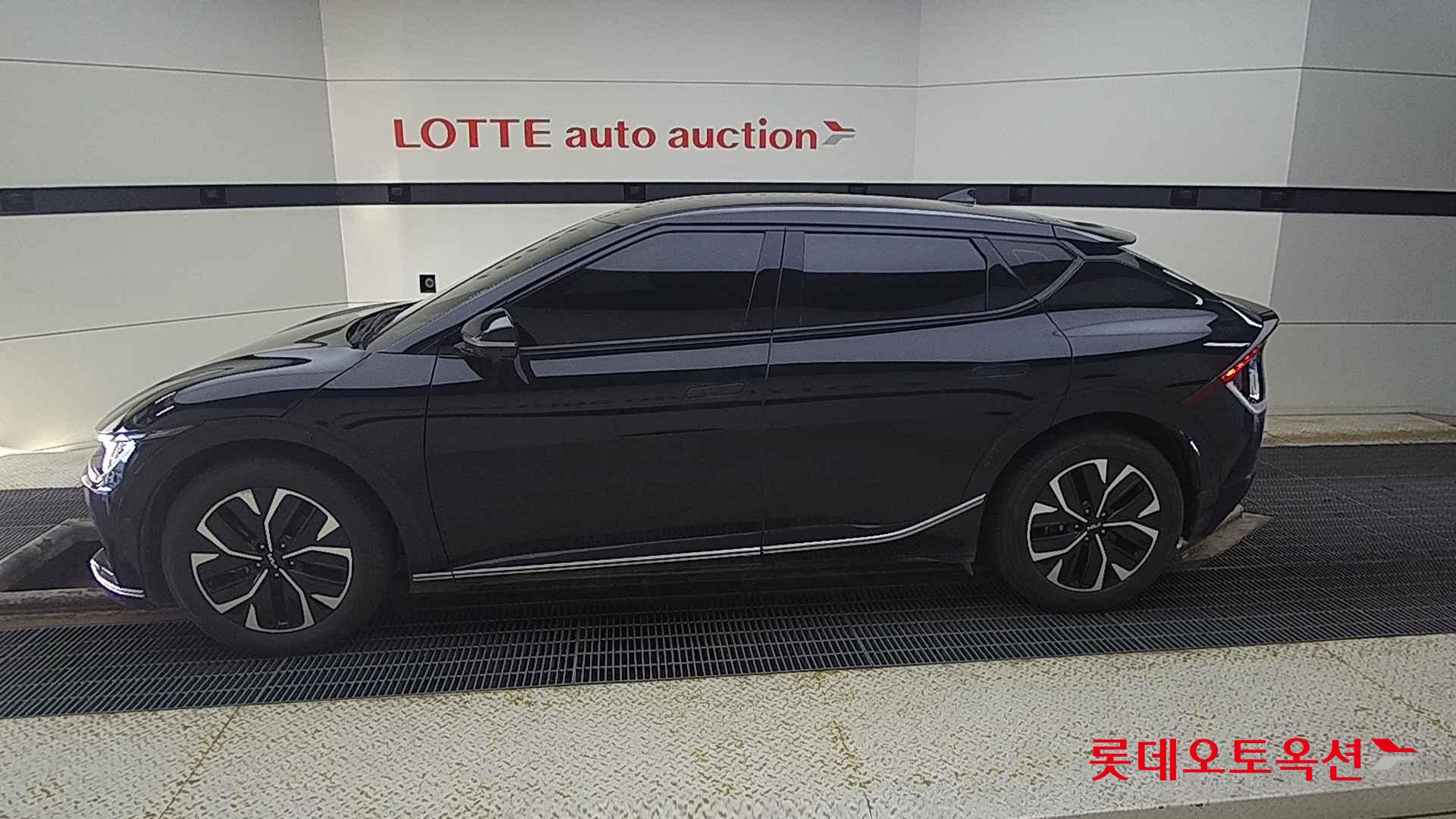 Kia EV6 id 2658093 из Кореи 7