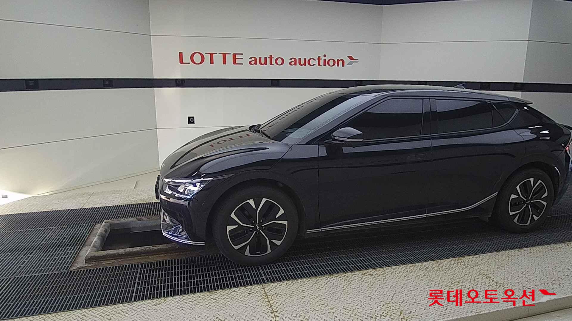 Kia EV6 id 2658093 из Кореи 12