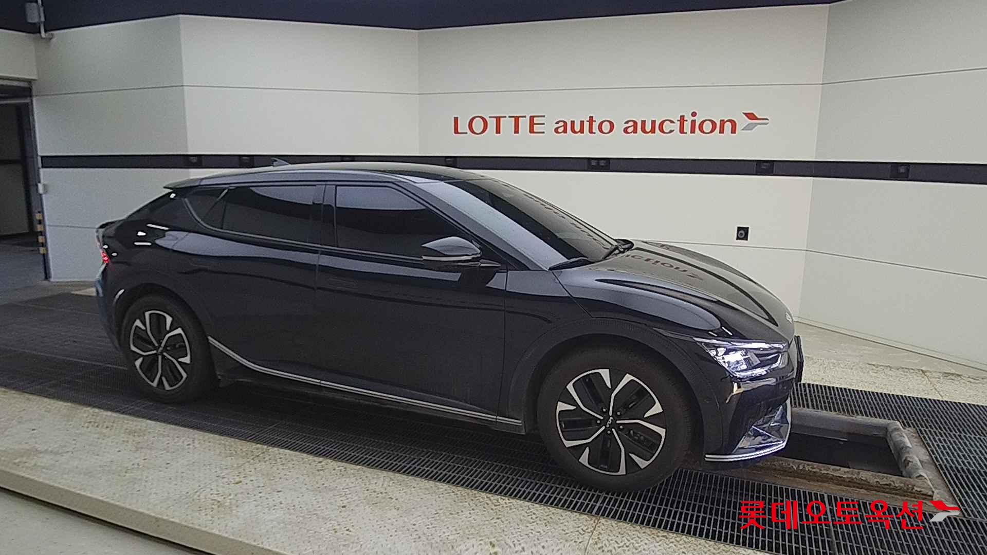 Kia EV6 id 2658093 из Кореи 17