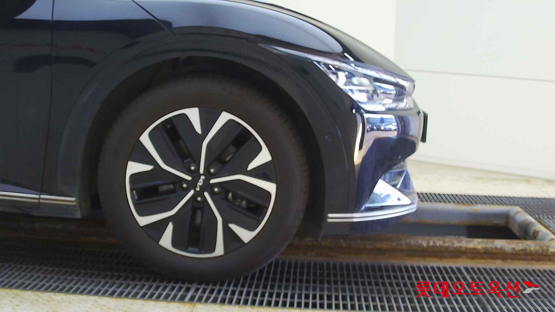 Kia EV6 id 2658093 из Кореи 23