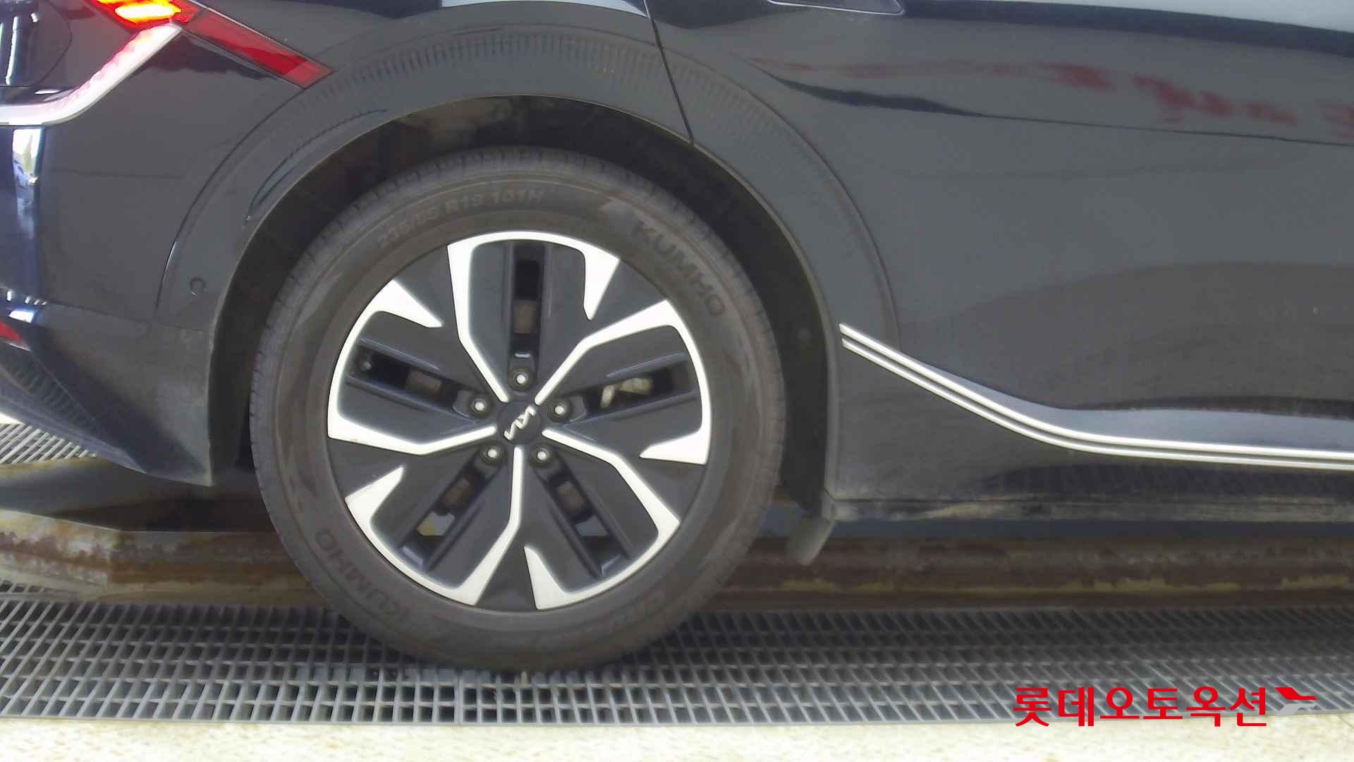 Kia EV6 id 2658093 из Кореи 24