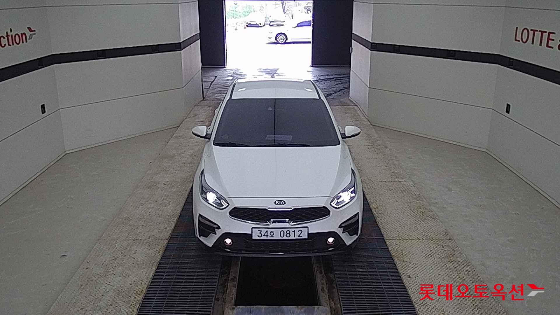 Kia K3 id 2668448 из Кореи 8