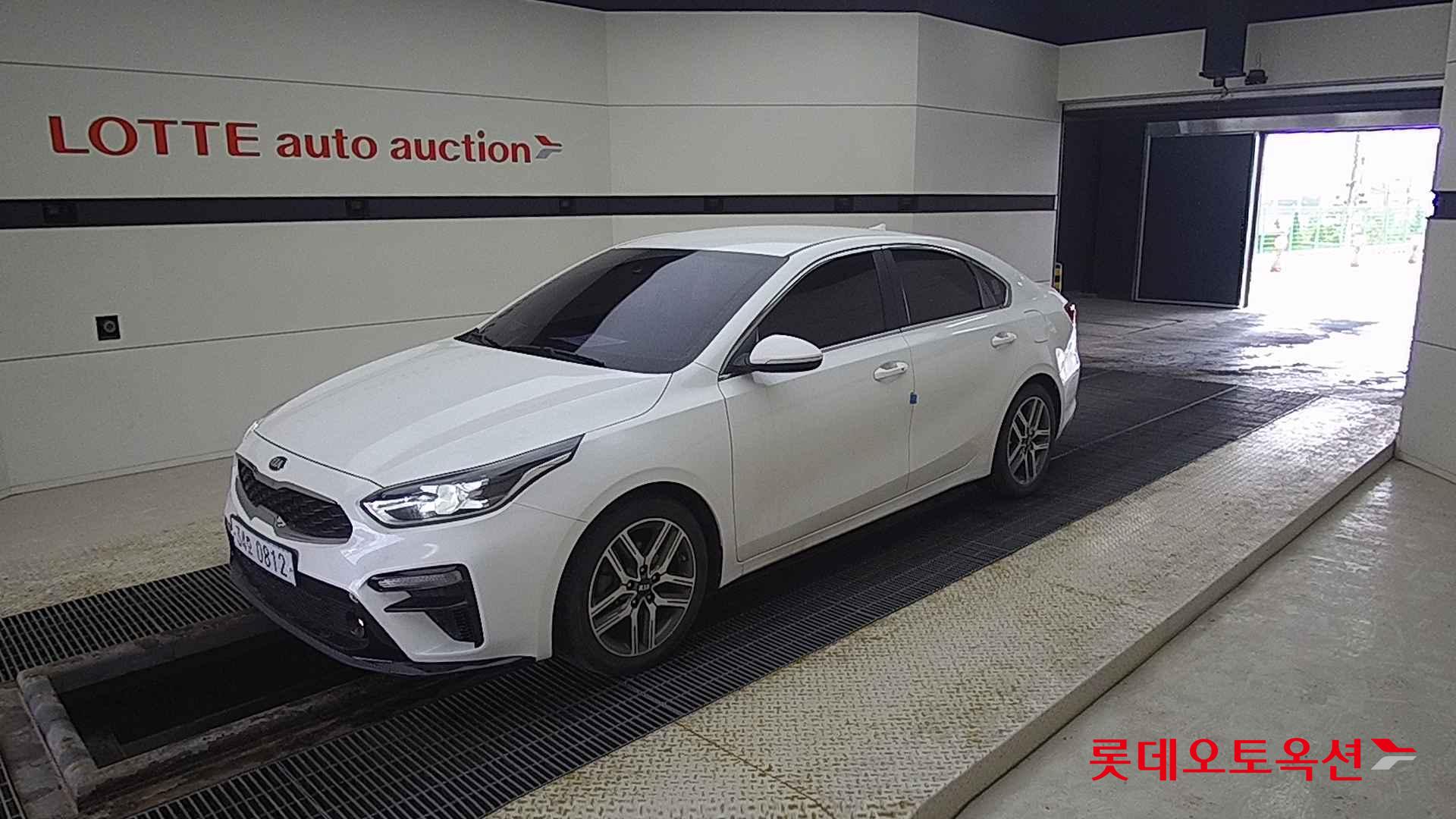 Kia K3 id 2668448 из Кореи 13