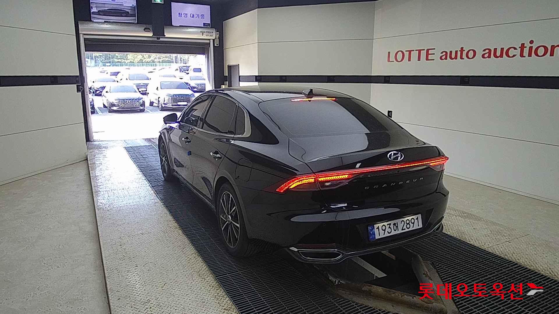 Hyundai Grandeur id 2668349 из Кореи 9