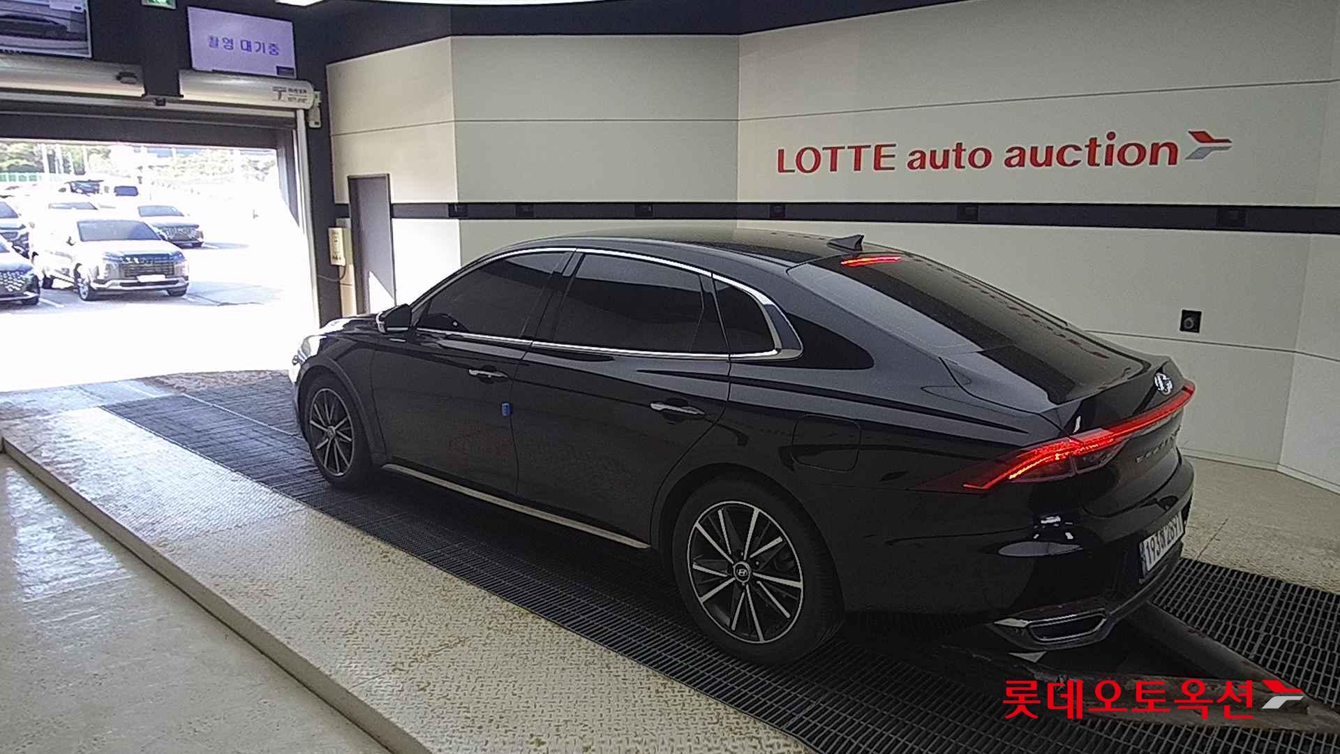Hyundai Grandeur id 2668349 из Кореи 10