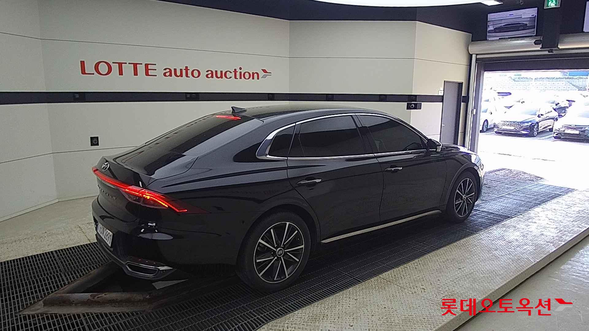 Hyundai Grandeur id 2668349 из Кореи 19