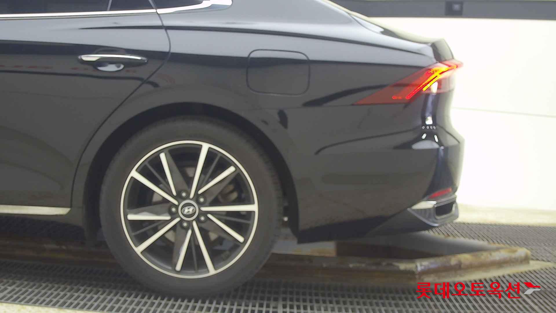 Hyundai Grandeur id 2668349 из Кореи 22