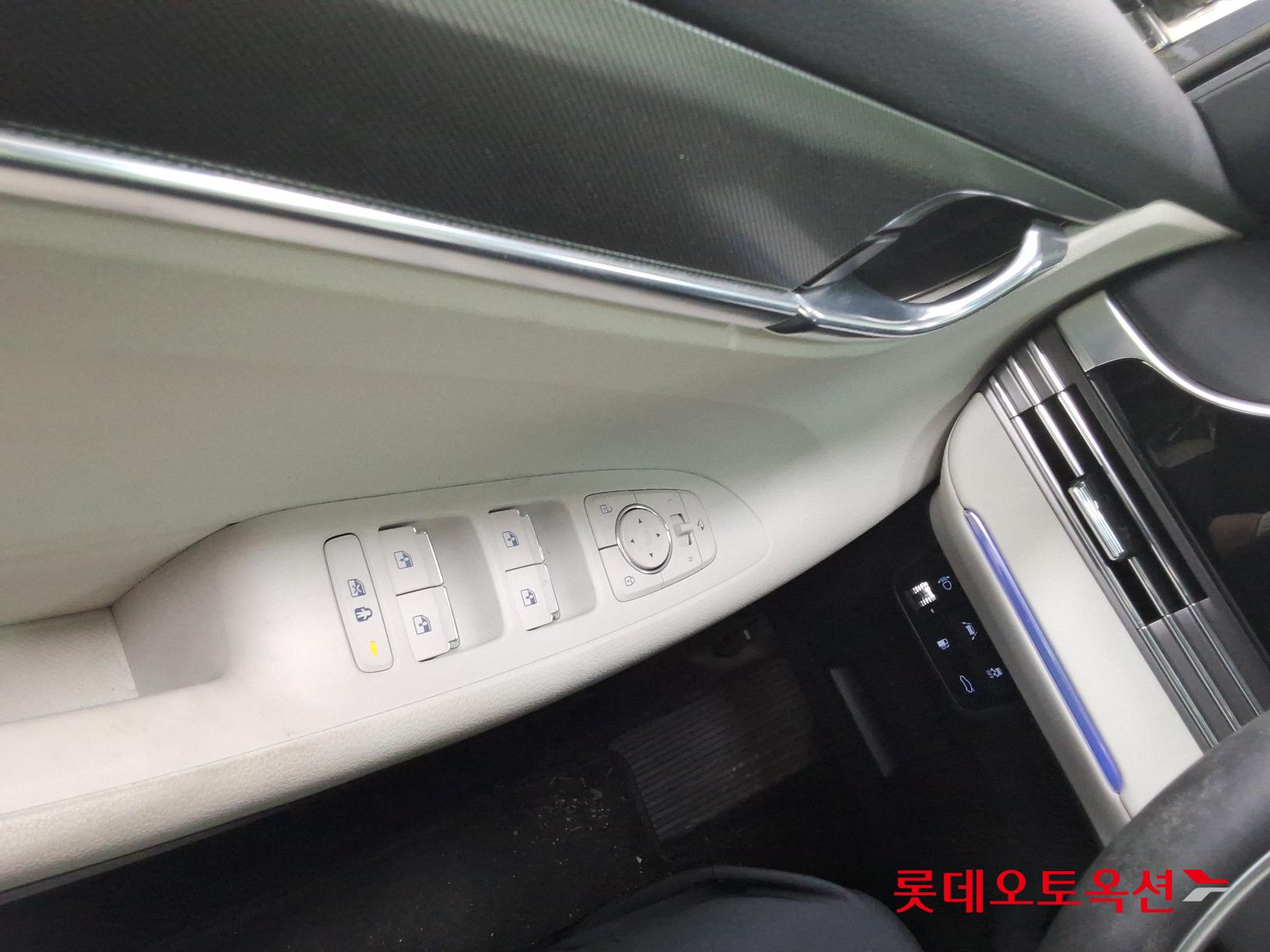 Hyundai Grandeur id 2668349 из Кореи 28