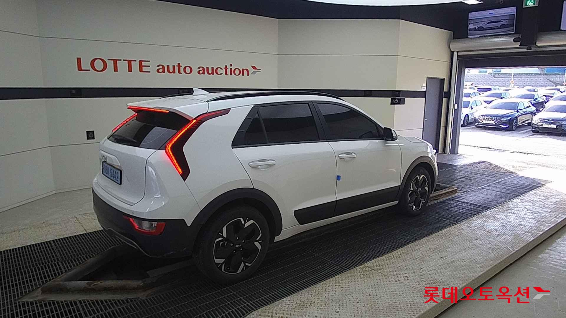 Kia Niro EV id 2663205 из Кореи 19