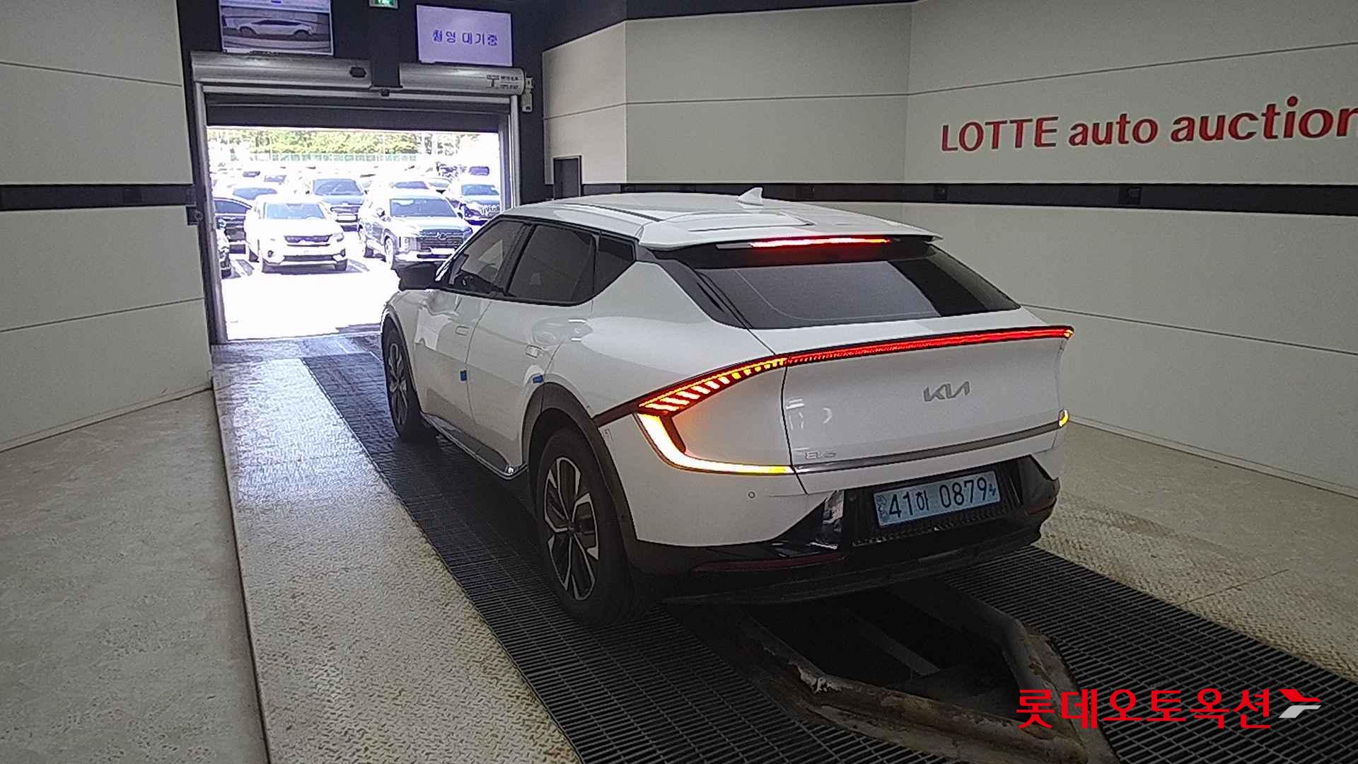 Kia EV6 id 2658059 из Кореи 9