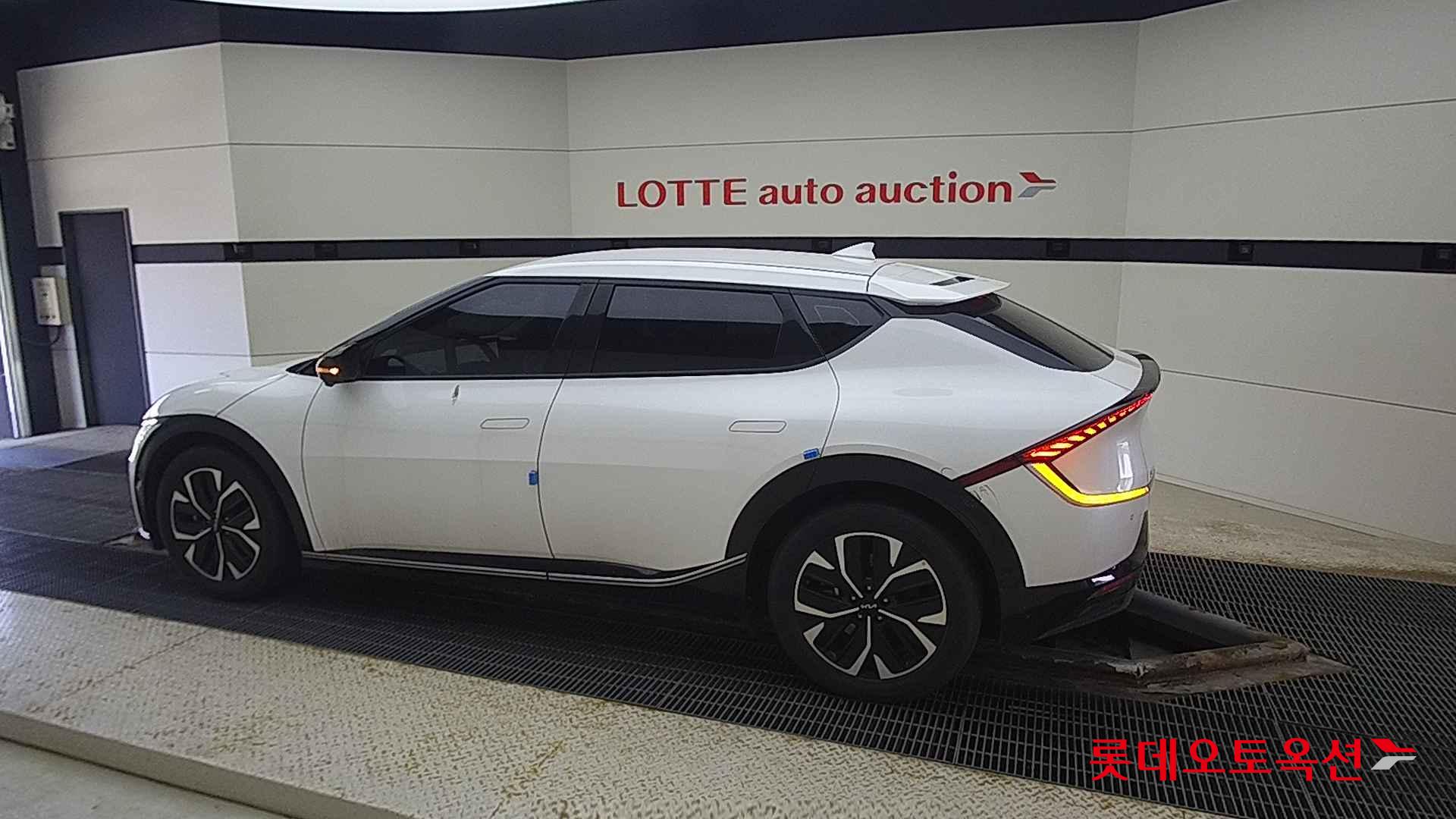 Kia EV6 id 2658059 из Кореи 11