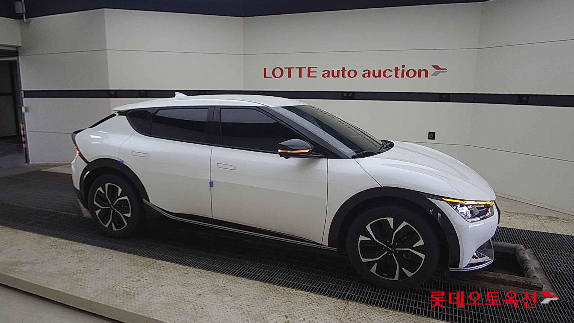 Kia EV6 id 2658059 из Кореи 17