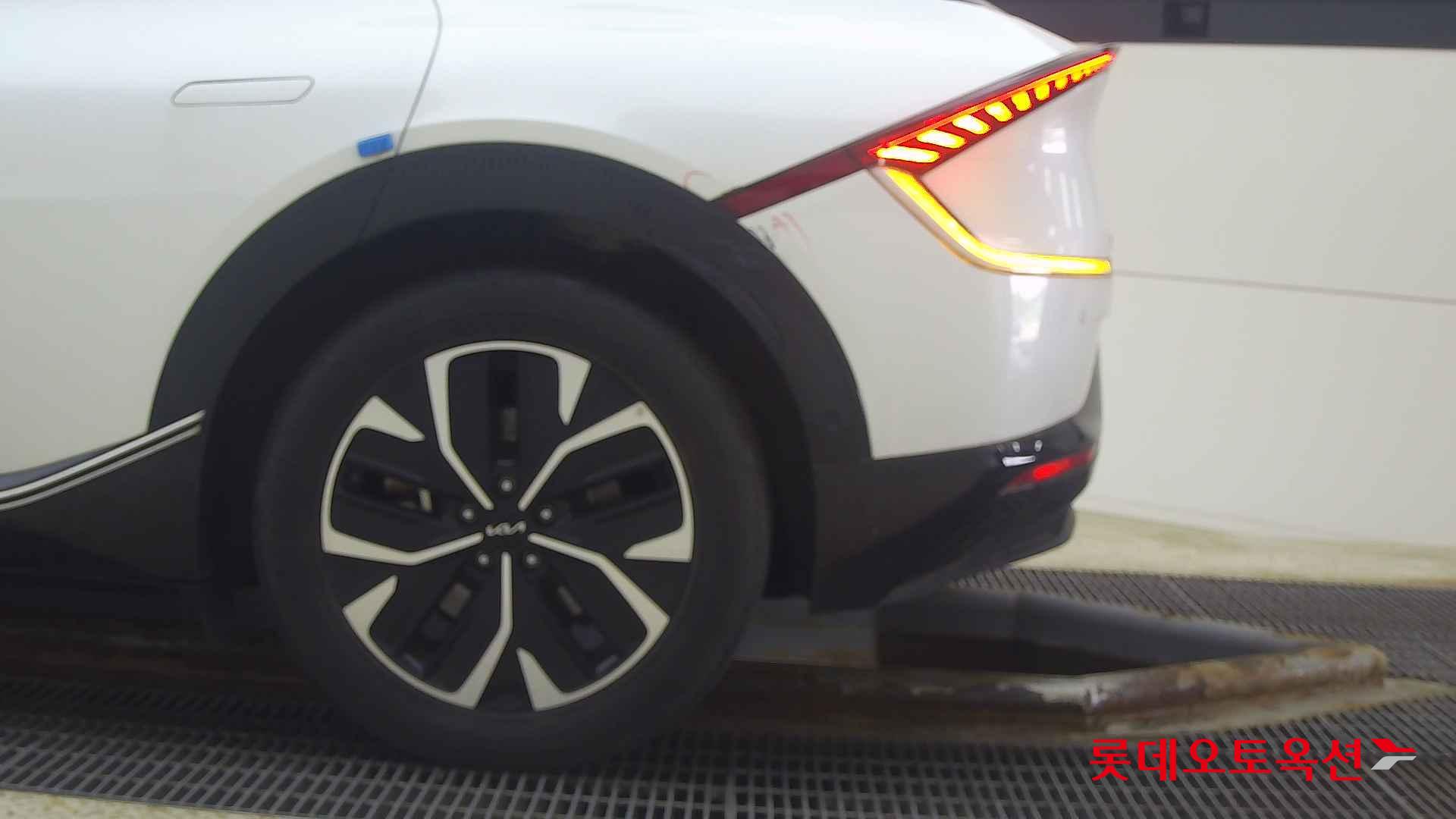 Kia EV6 id 2658059 из Кореи 22