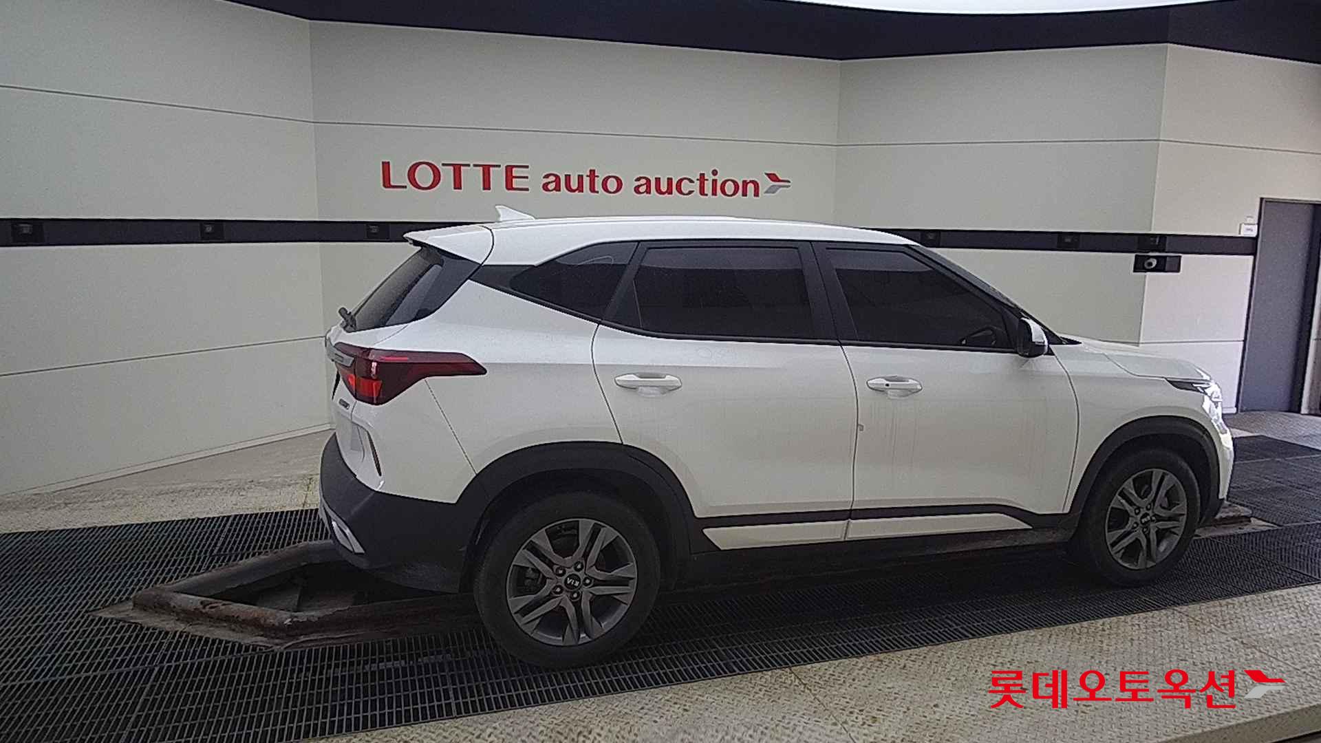 Kia Seltos id 2658024 из Кореи 18