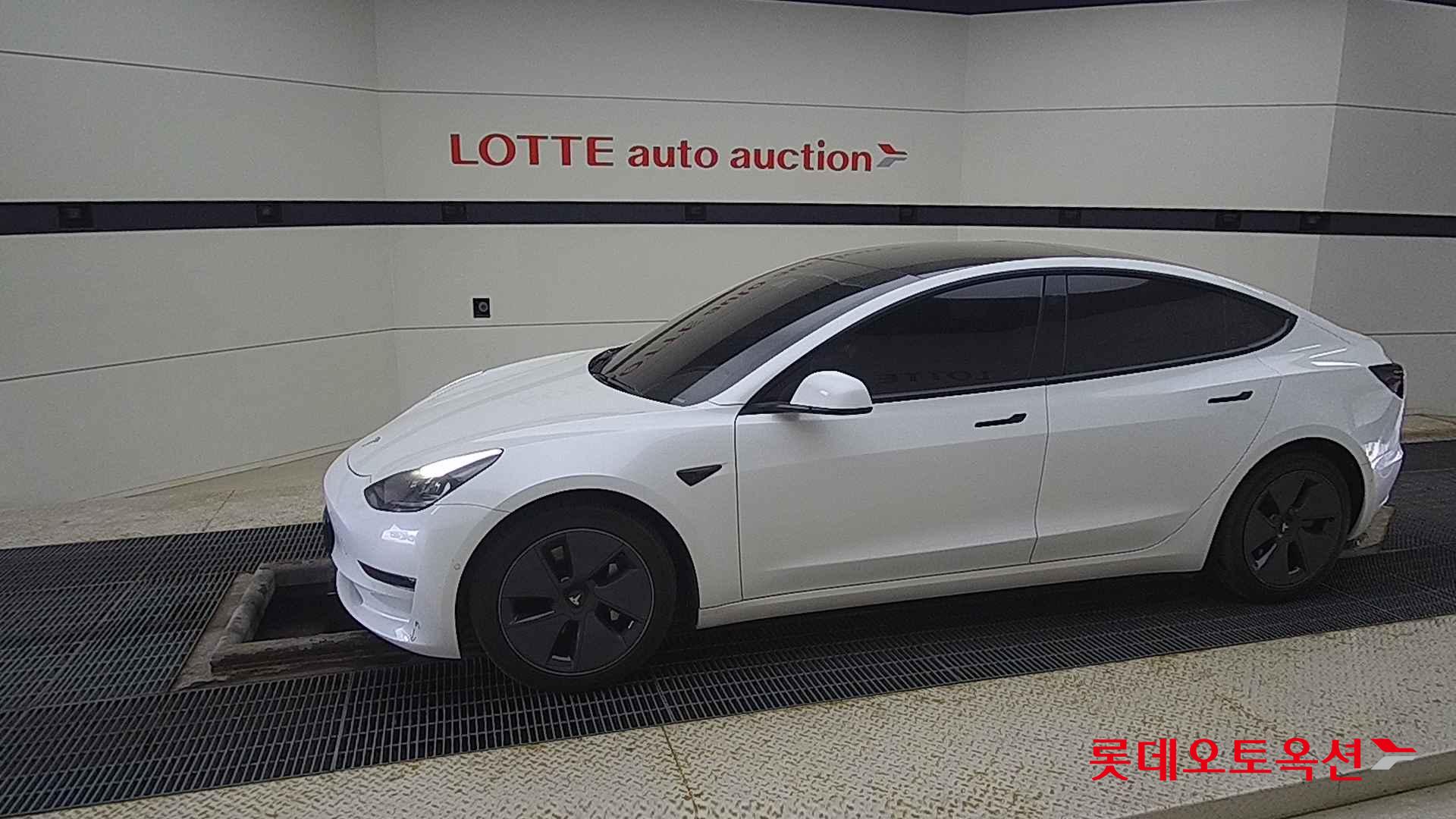 Tesla Model 3 Long Range id 2684583 из Кореи 12