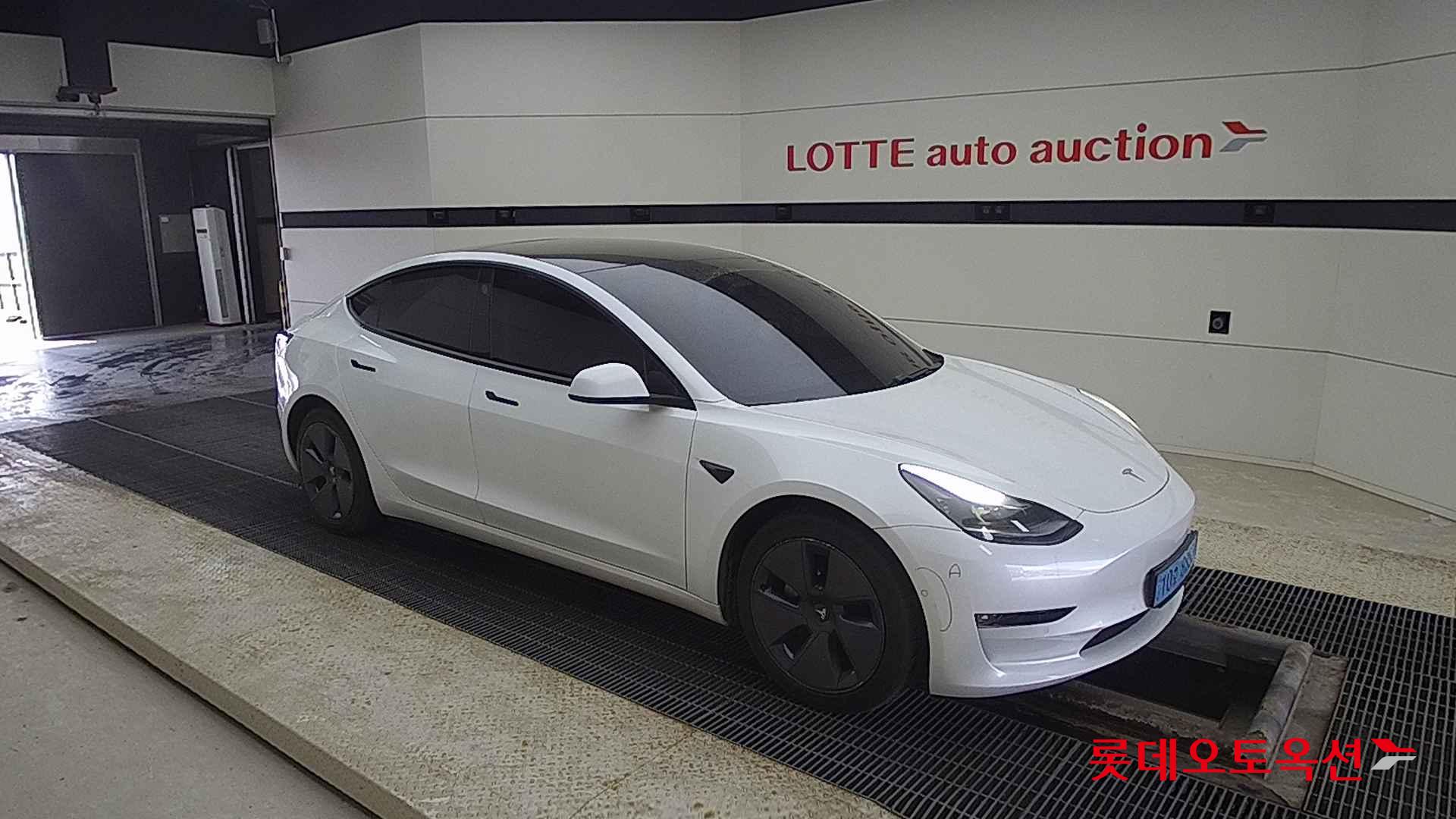 Tesla Model 3 Long Range id 2684583 из Кореи 16