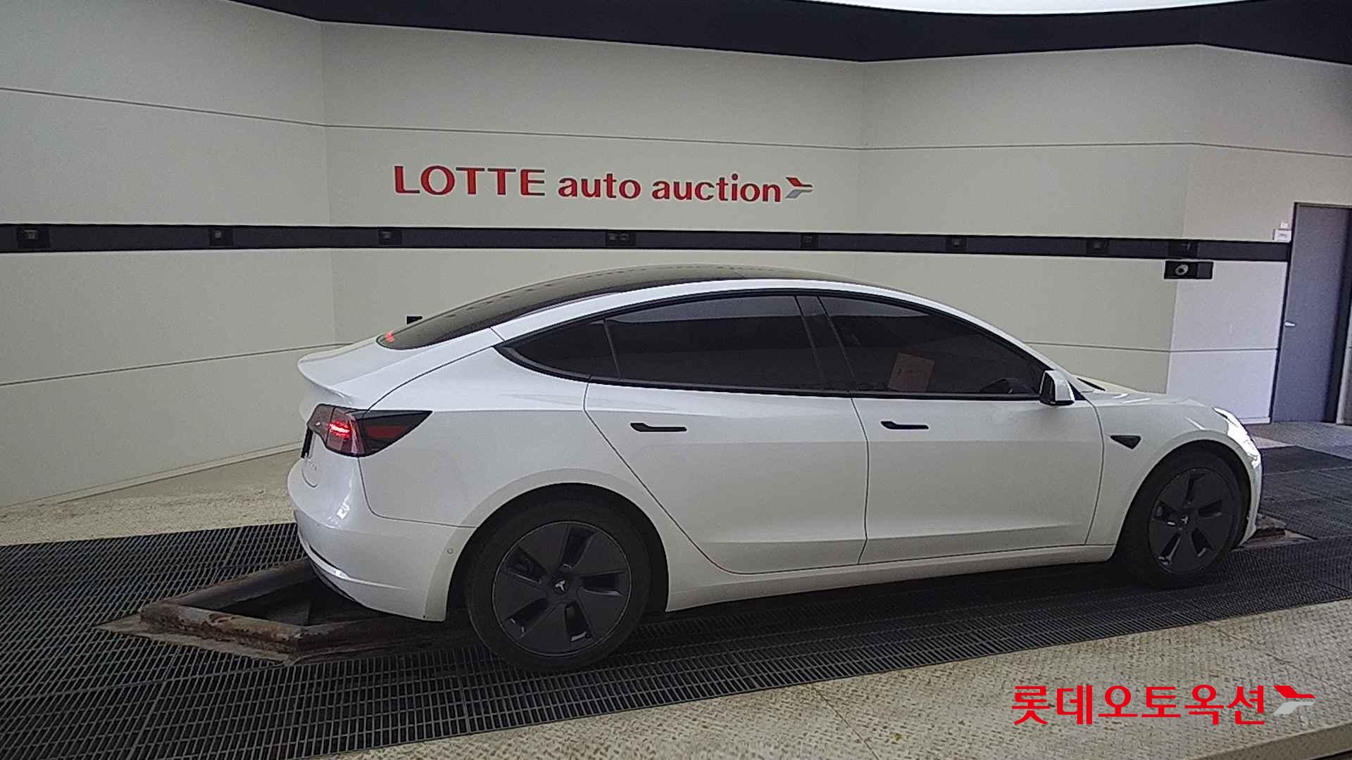 Tesla Model 3 Long Range id 2684583 из Кореи 18