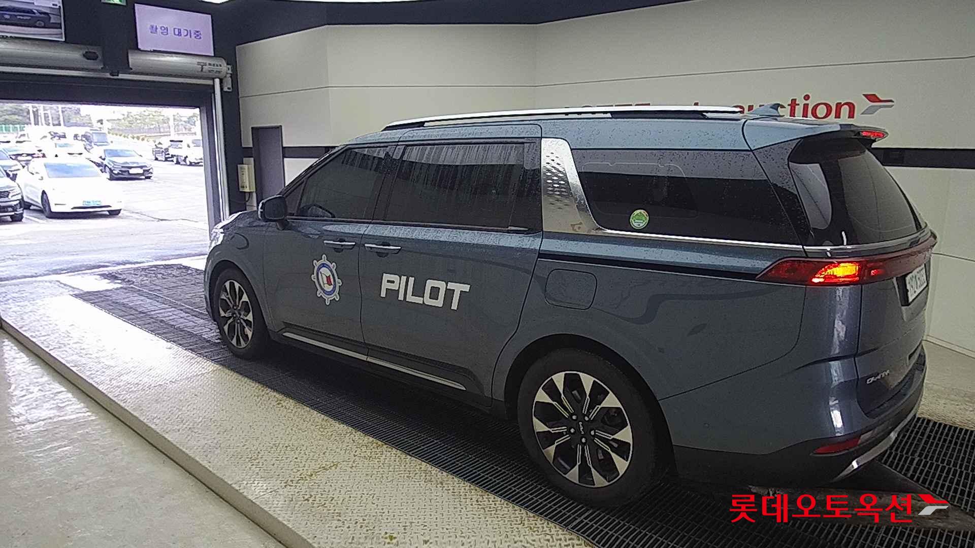 Kia Carnival Limousine id 2627420 из Кореи 10