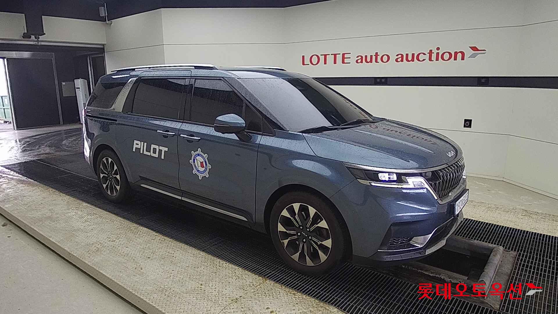 Kia Carnival Limousine id 2627420 из Кореи 16