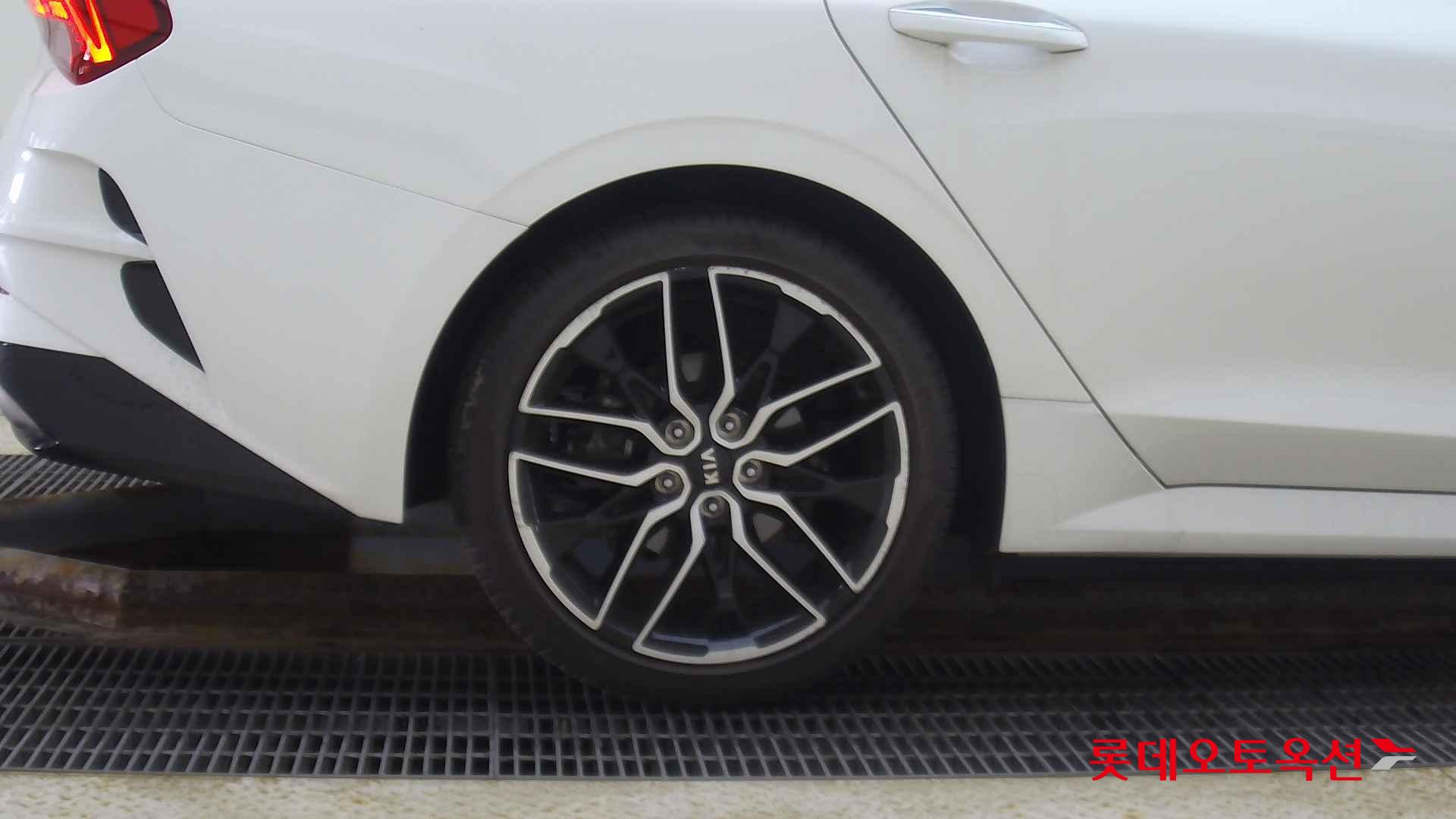 Kia K5 id 2658076 из Кореи 24