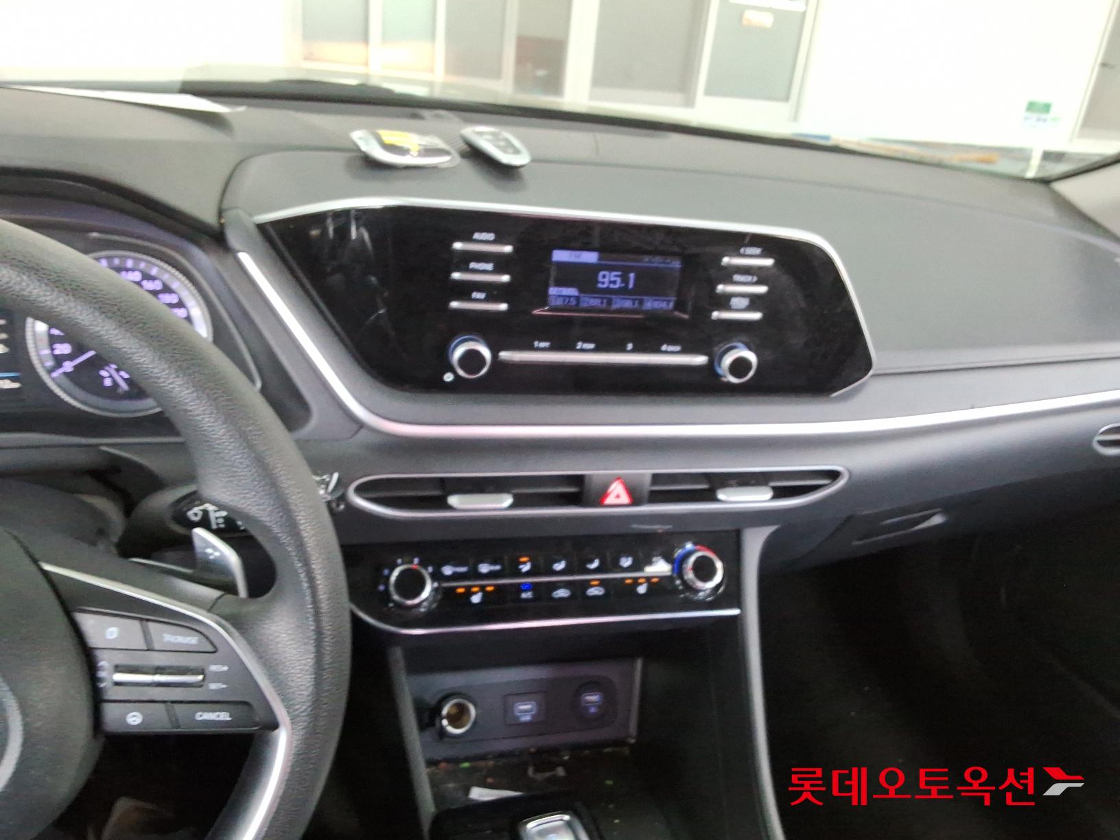 Hyundai Sonata id 2668411 из Кореи 31