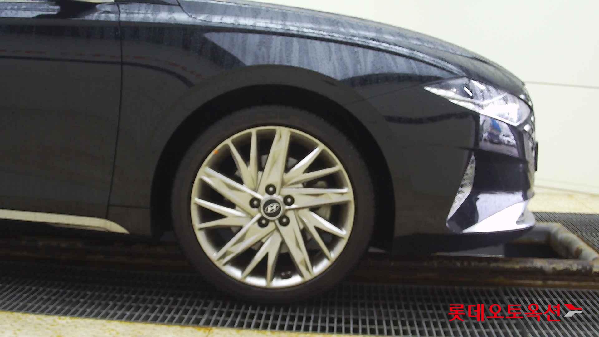 Hyundai Grandeur id 2684452 из Кореи 23