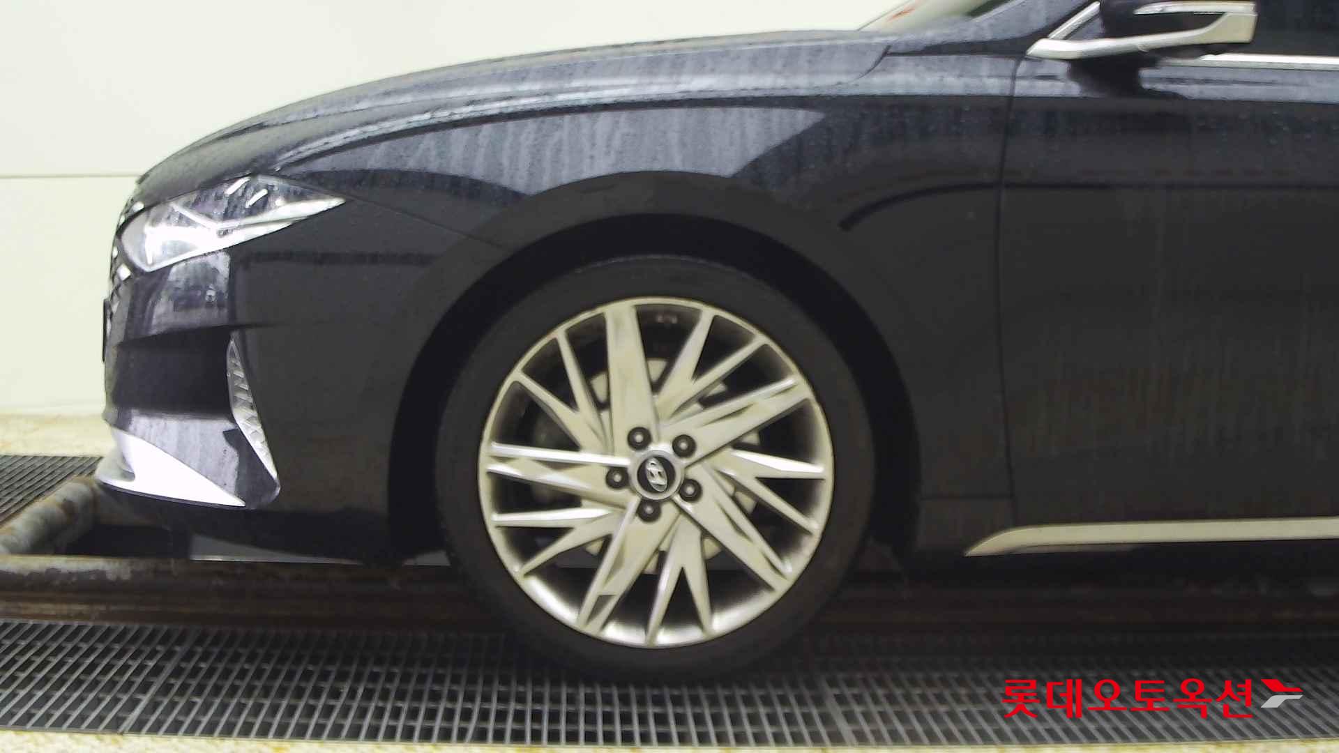 Hyundai Grandeur id 2668357 из Кореи 21