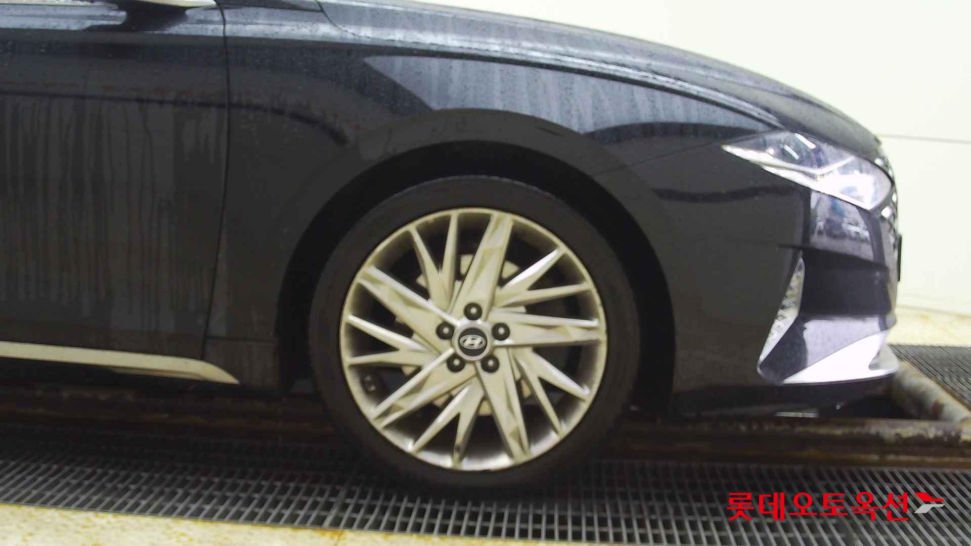 Hyundai Grandeur id 2668357 из Кореи 23