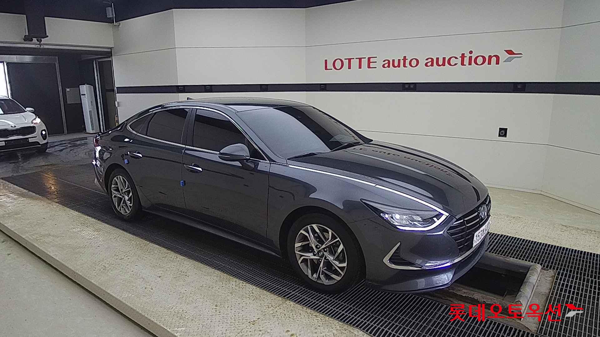Hyundai Sonata id 2698359 из Кореи 16