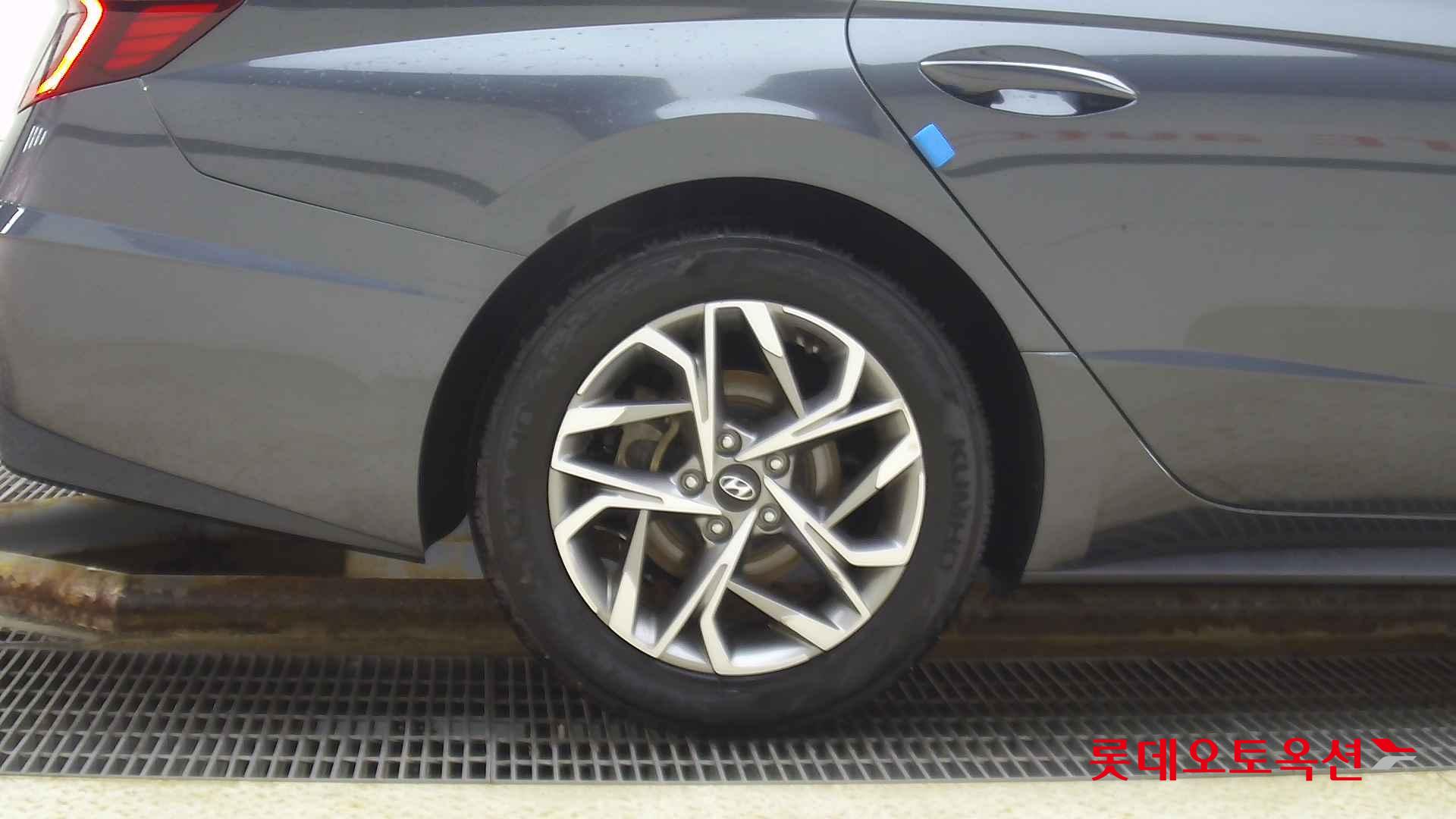 Hyundai Sonata id 2698359 из Кореи 24