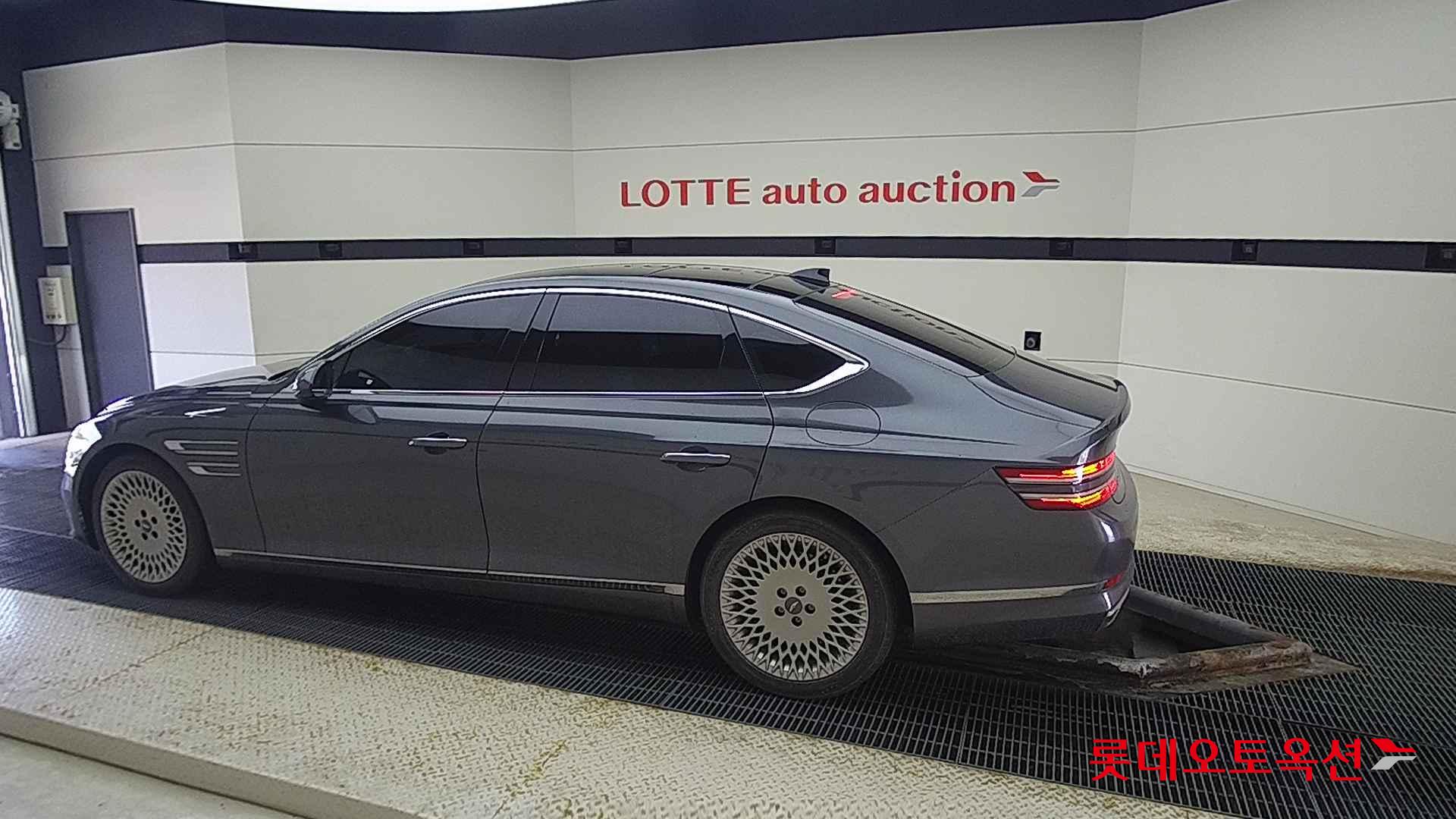 Hyundai G80 id 2663105 из Кореи 11