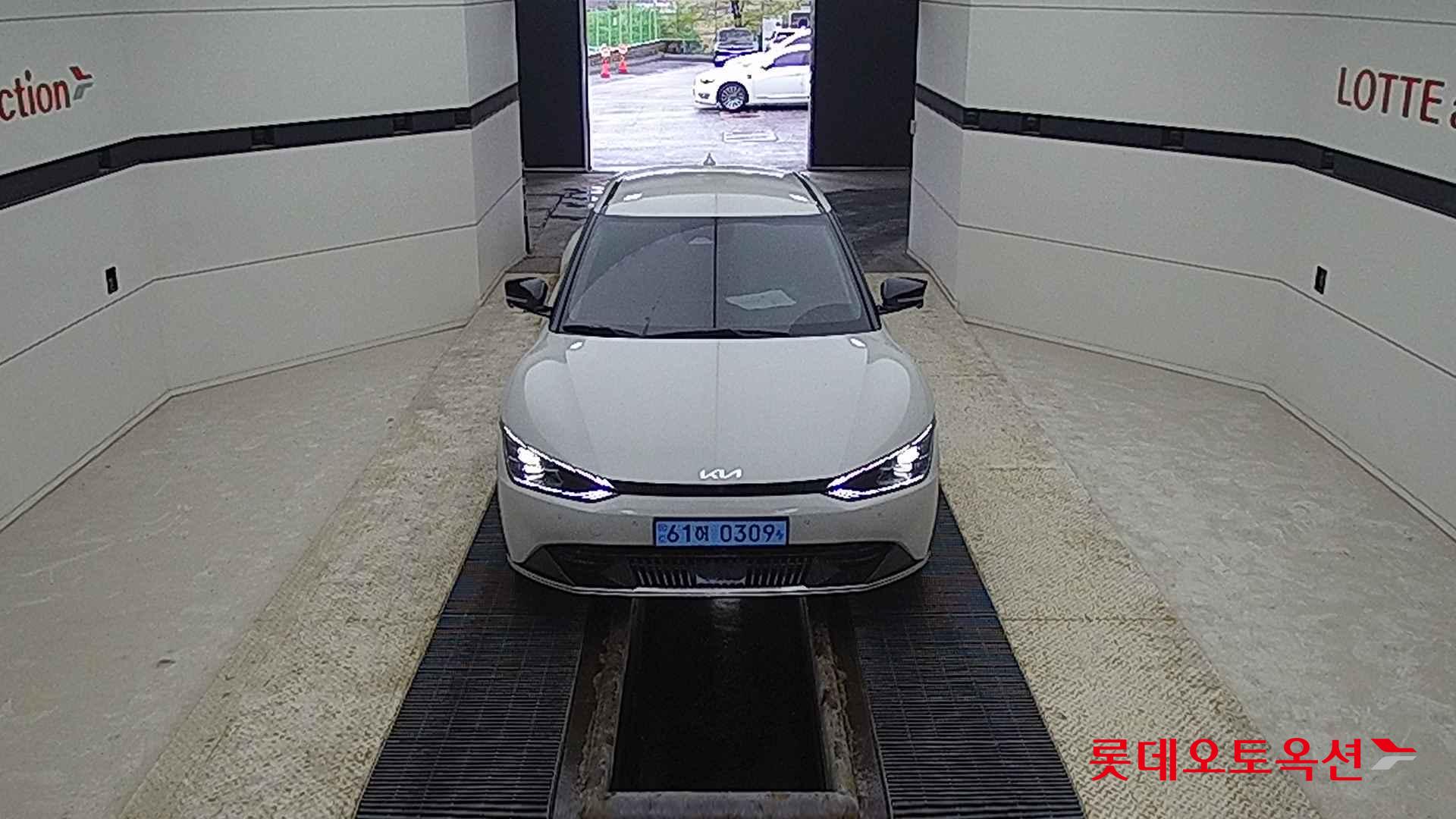 Kia EV6 id 2652875 из Кореи 8