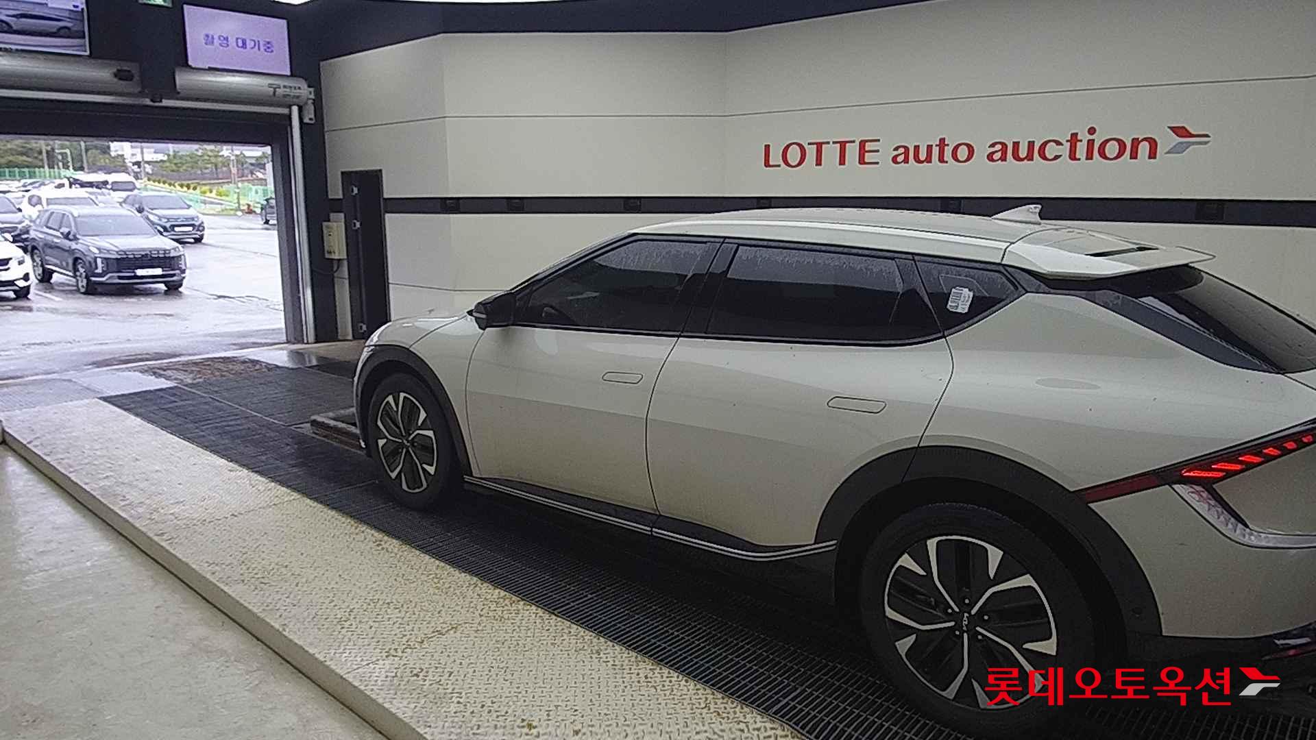 Kia EV6 id 2652875 из Кореи 10